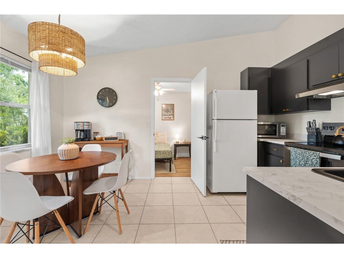 655 Hand Avenue Sarasota FL 34232 A4664516 image12