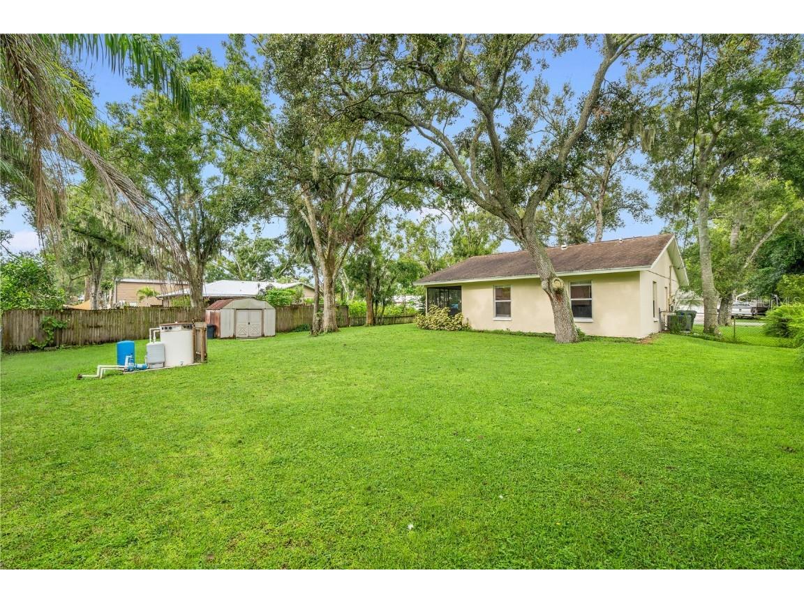 655 Hand Avenue Sarasota FL 34232 A4664516 image29