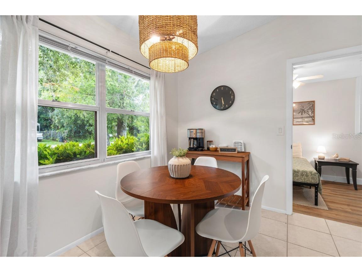 655 Hand Avenue Sarasota FL 34232 A4664516 image9