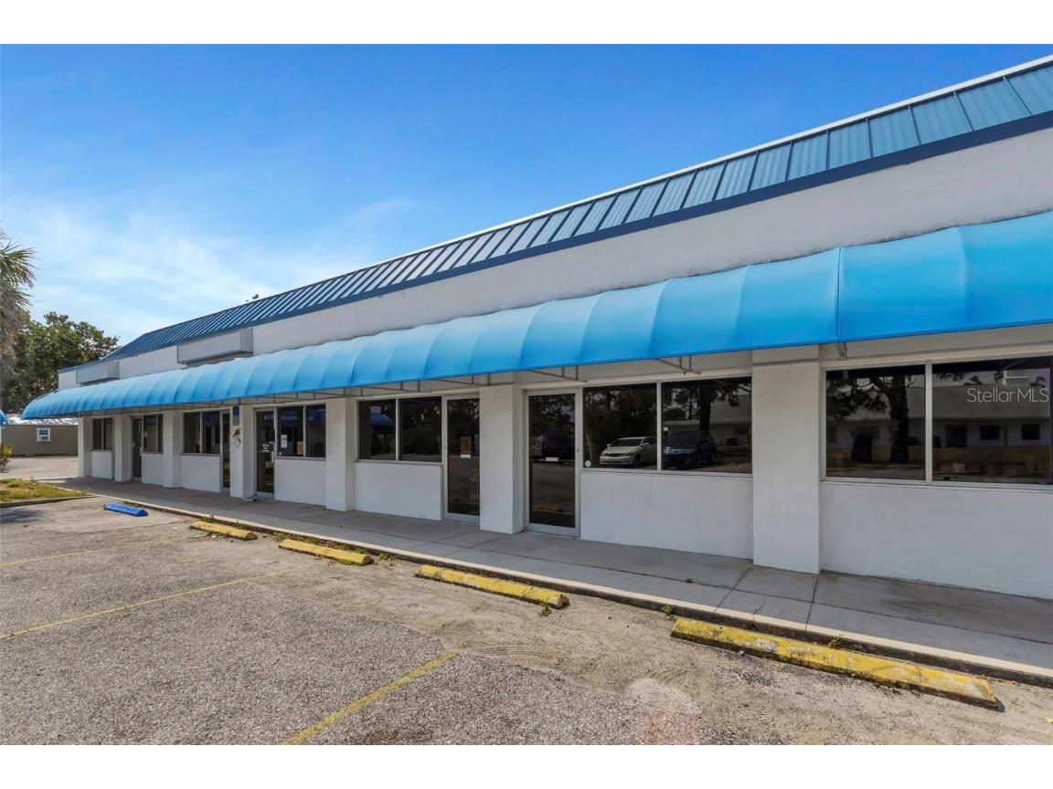 655 N Indiana Avenue Englewood FL 34223 TB8359240 image3