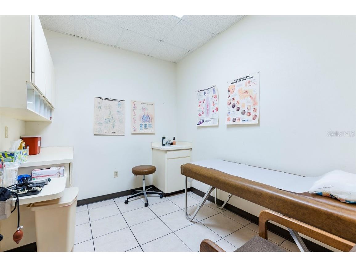 655 N Indiana Avenue Englewood FL 34223 TB8359240 image41