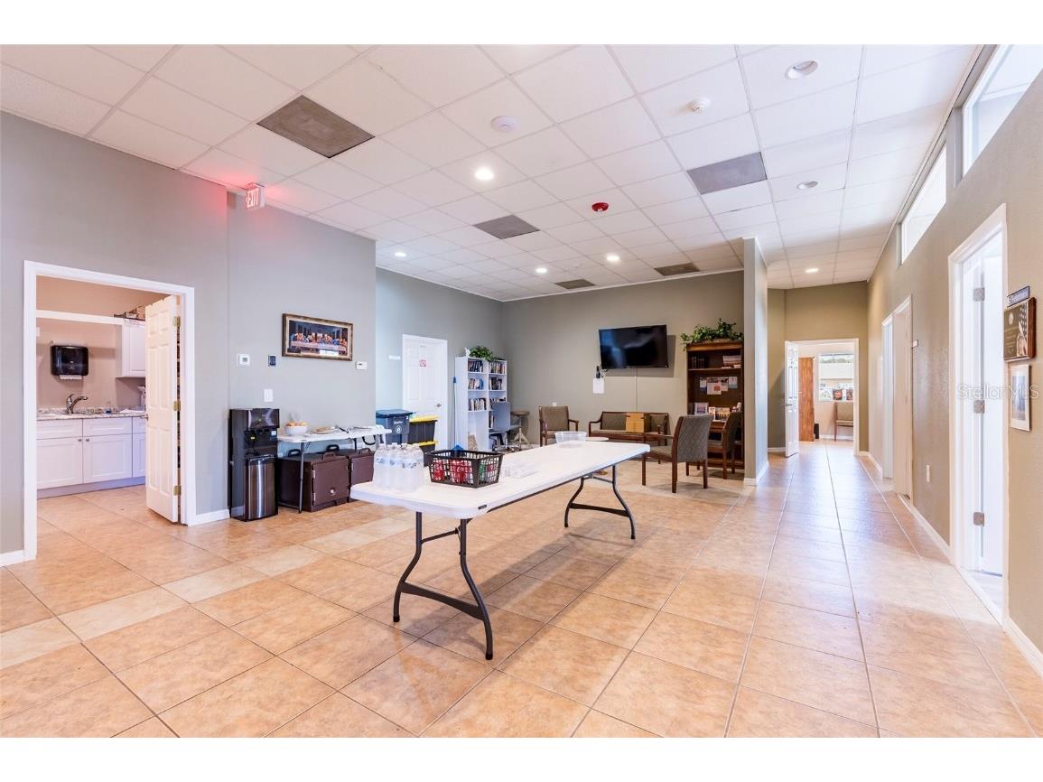 655 N Indiana Avenue Englewood FL 34223 TB8359240 image48