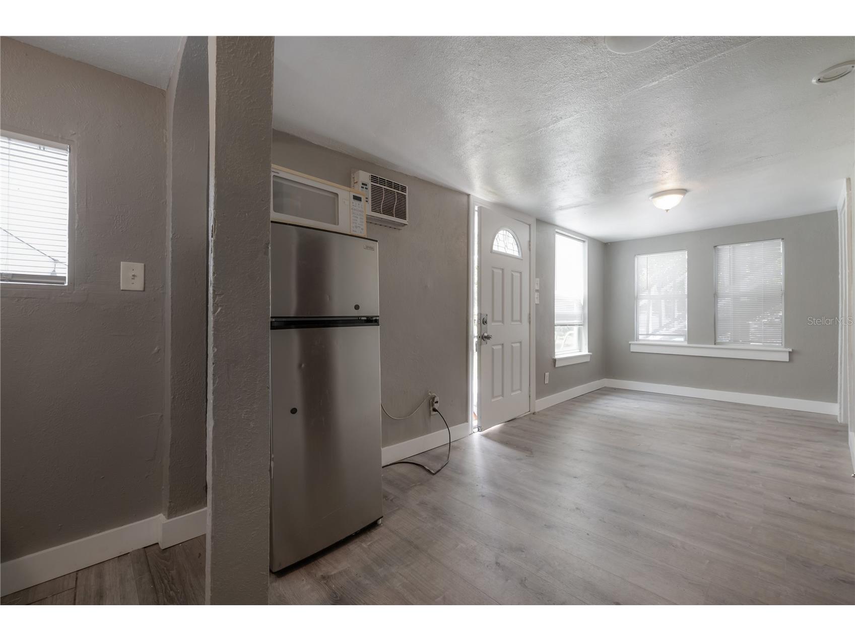 655 Paris Avenue S Saint Petersburg FL 33701 TB8477387 image38