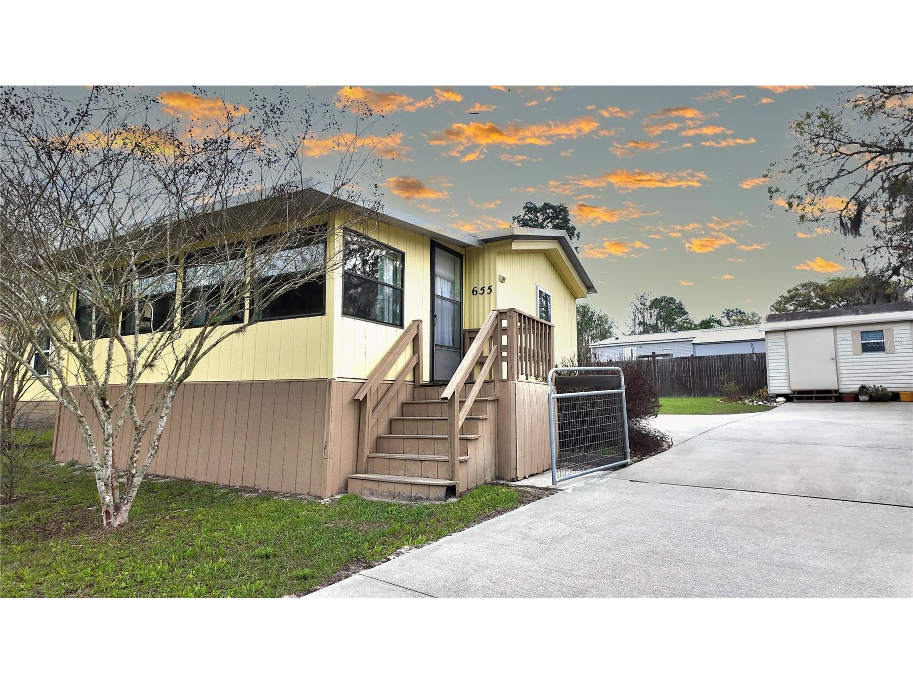 655 SE 162nd Terrace Silver Springs FL 34488 OM720696 image4