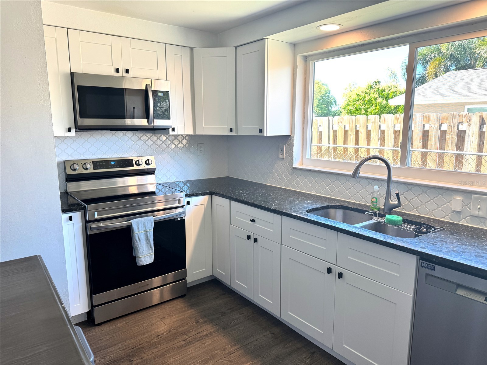 6550 3rd Avenue S Saint Petersburg FL 33707 TB8488997 image8