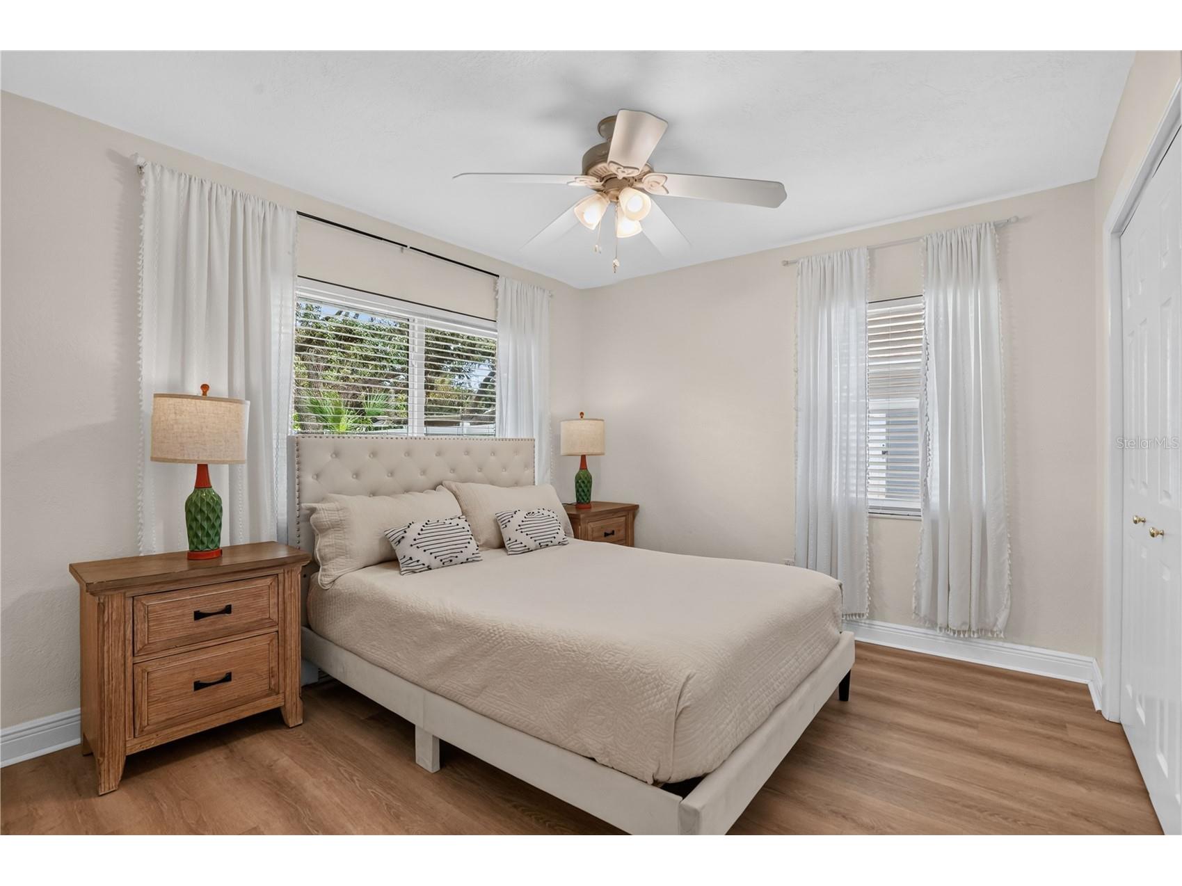 6550 Renaldo Way S Saint Petersburg FL 33707 TB8526200 image19