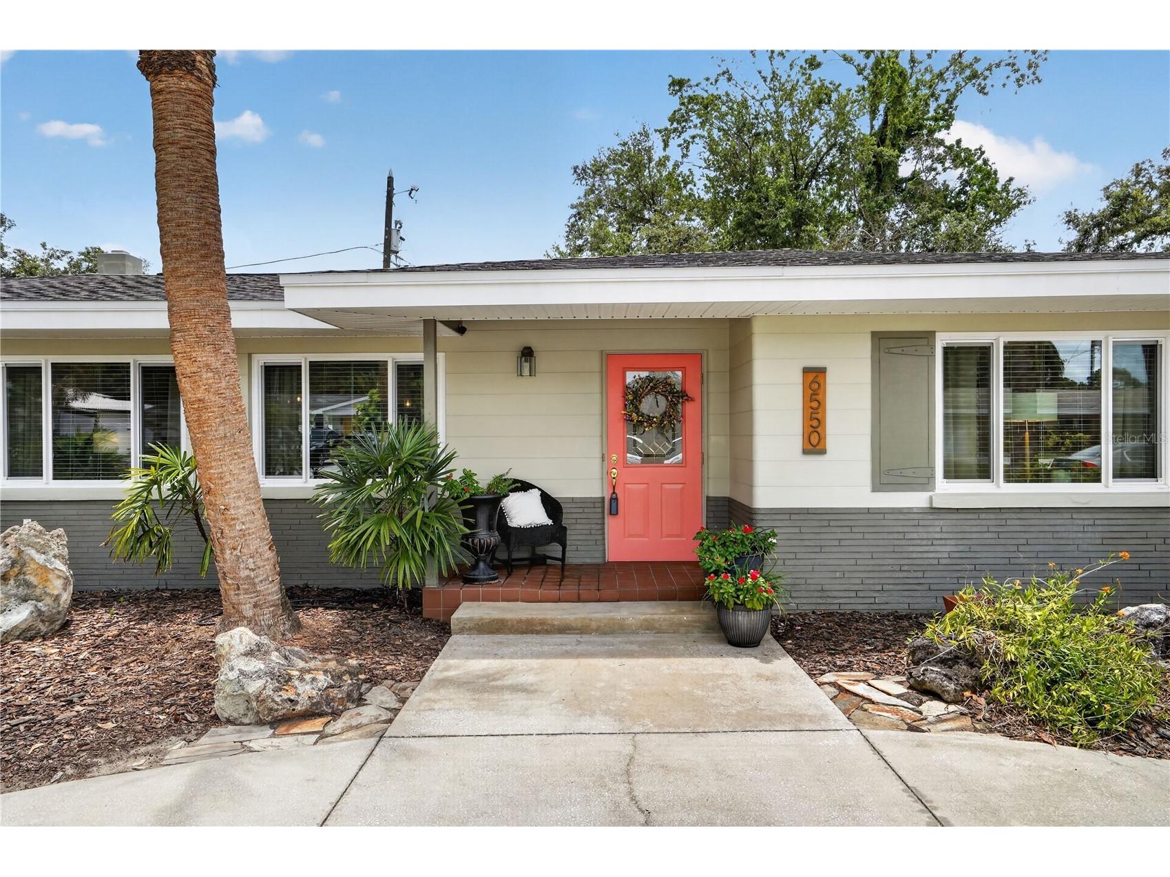 6550 Renaldo Way S Saint Petersburg FL 33707 TB8526200 image4
