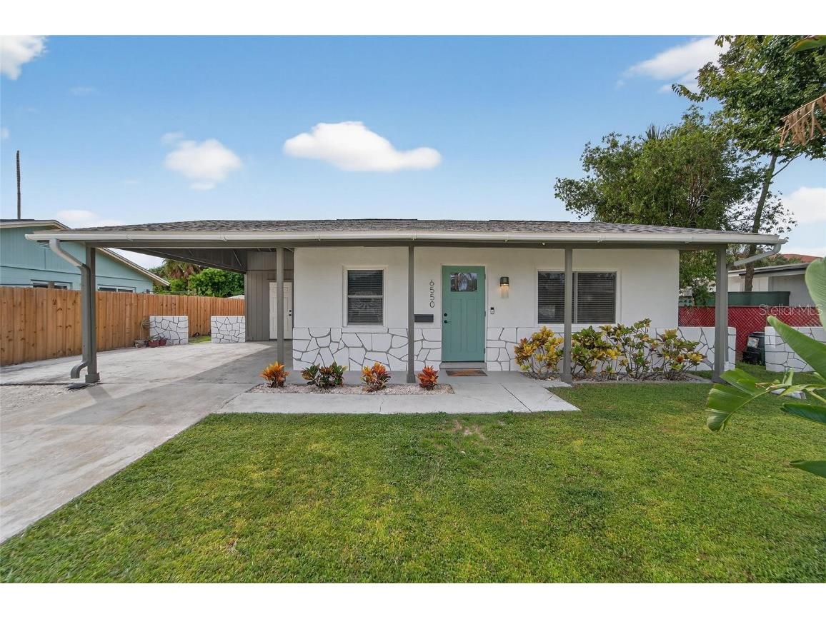 6550 S West Shore Circle Tampa FL 33616 TB8430082 image1