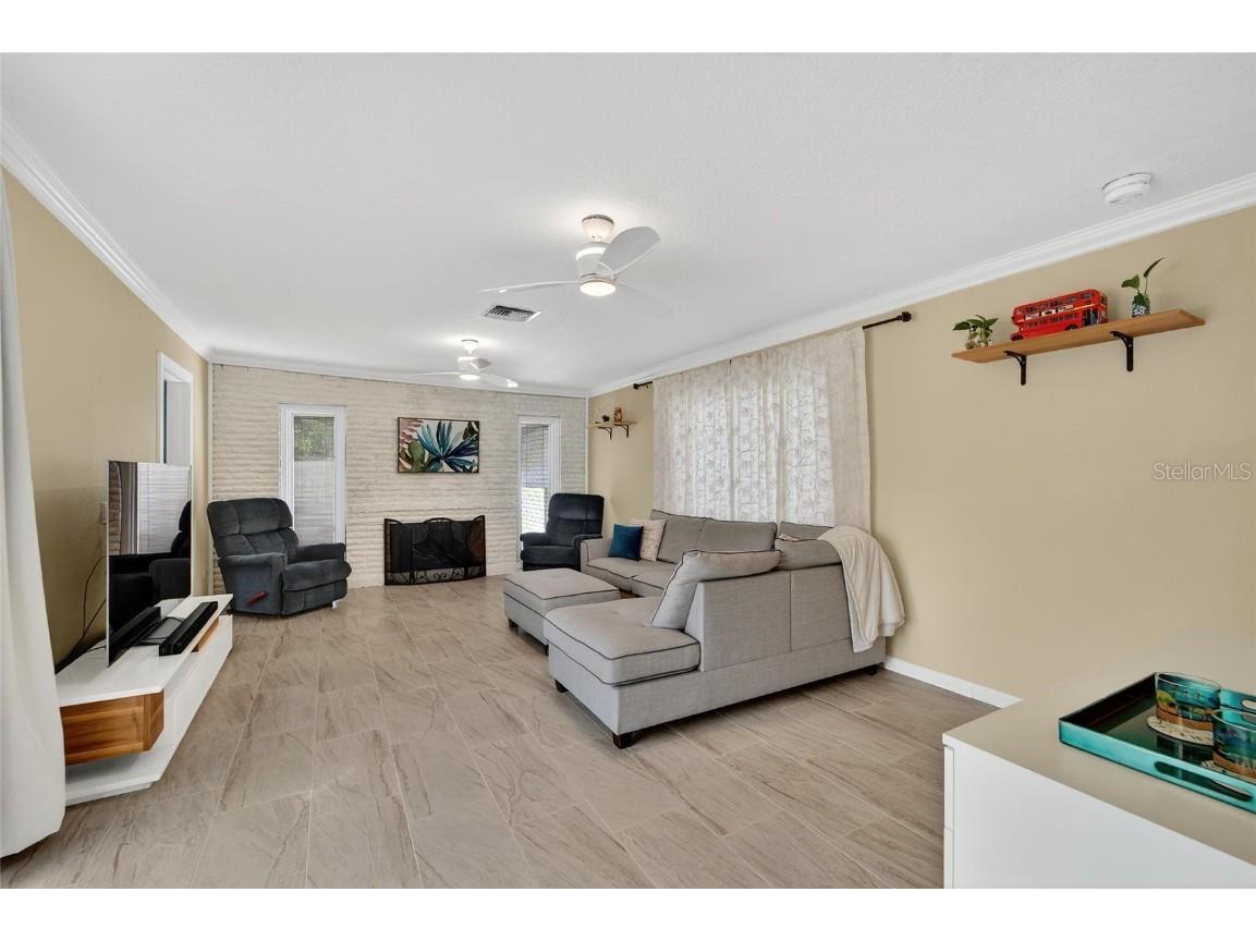 6550 S West Shore Circle Tampa FL 33616 TB8430082 image28