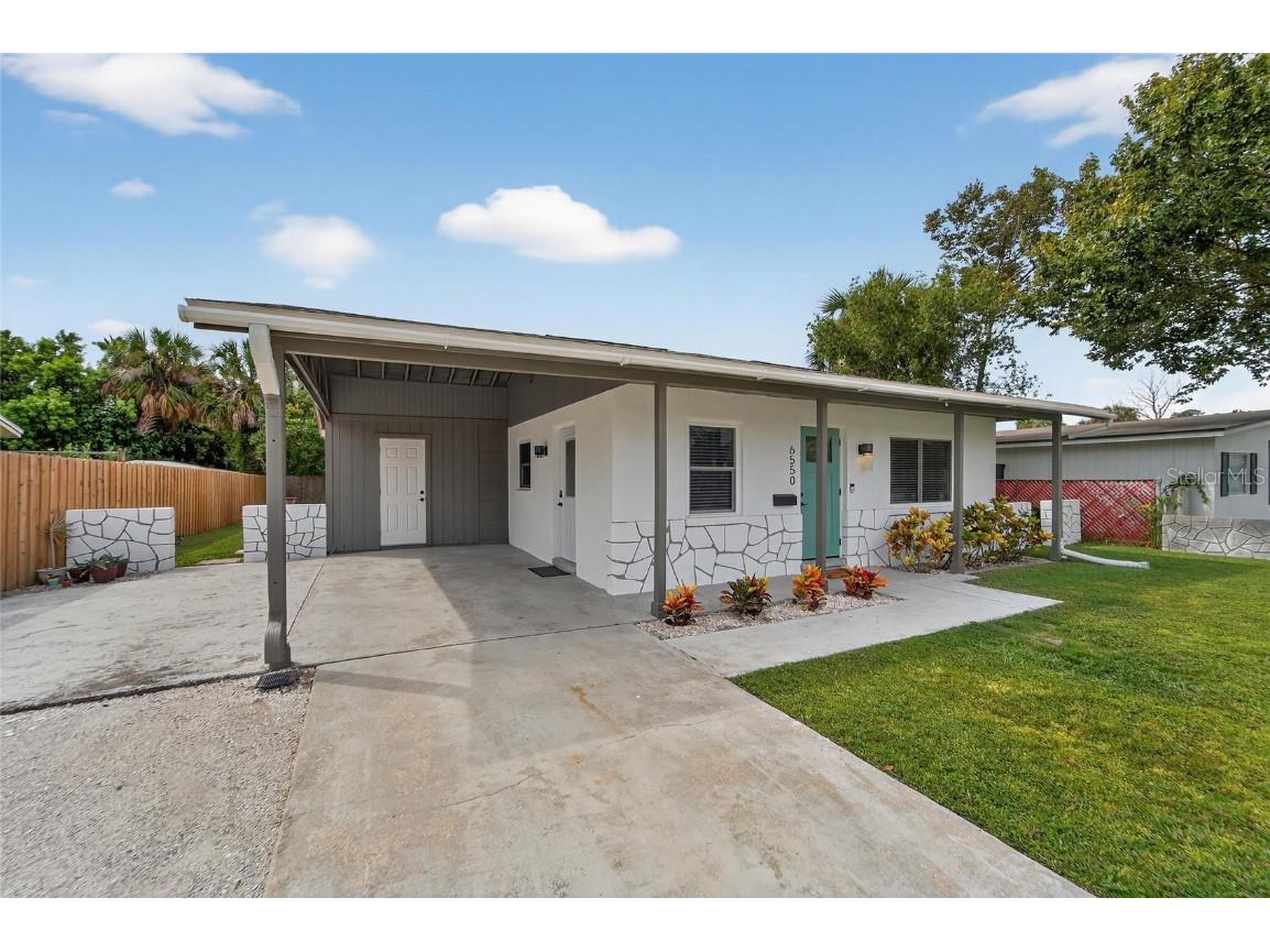 6550 S West Shore Circle Tampa FL 33616 TB8430082 image3