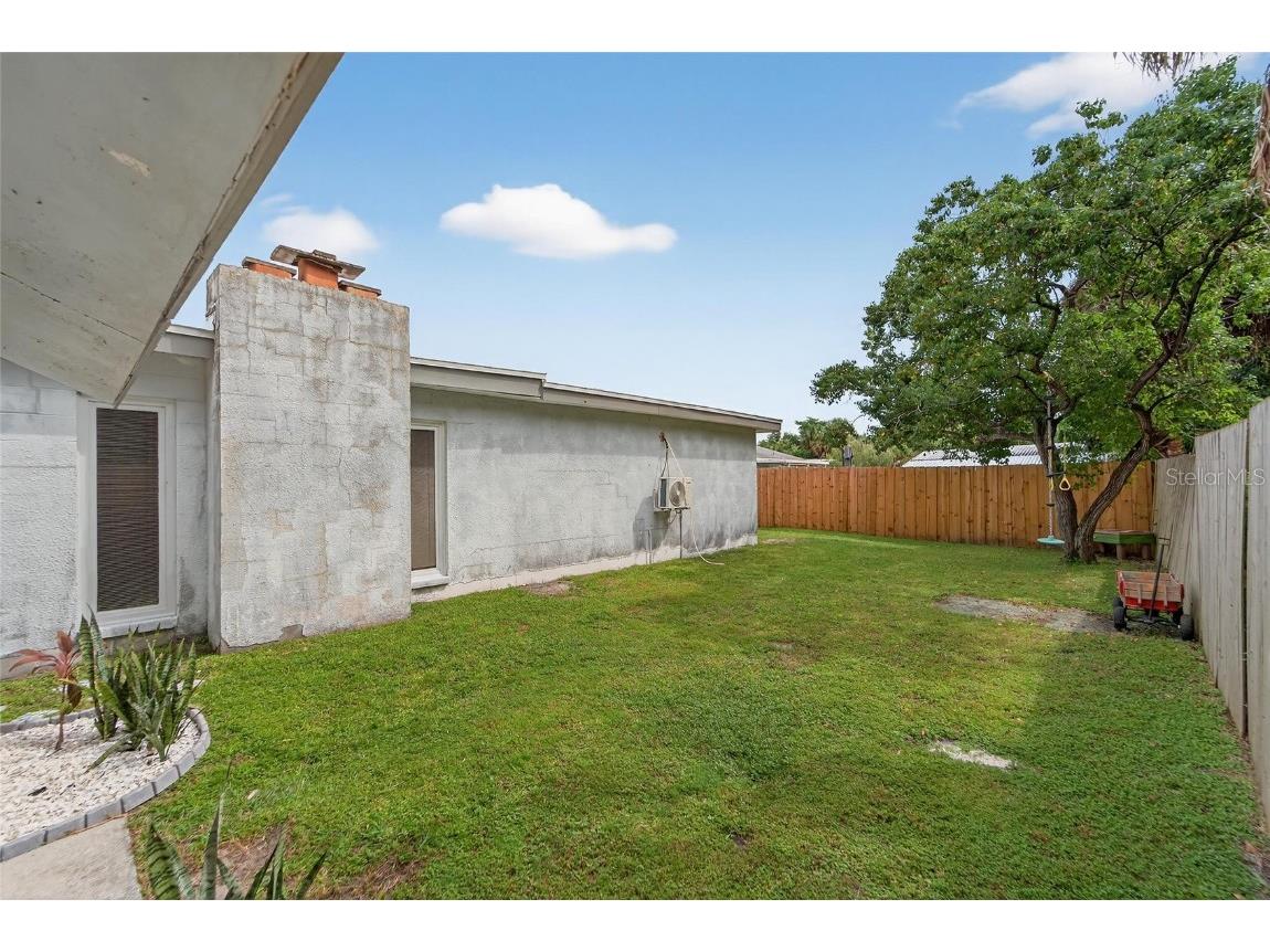 6550 S West Shore Circle Tampa FL 33616 TB8430082 image49