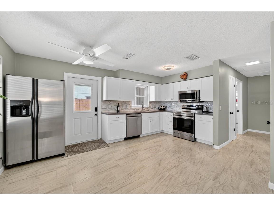 6550 S West Shore Circle Tampa FL 33616 TB8430082 image7