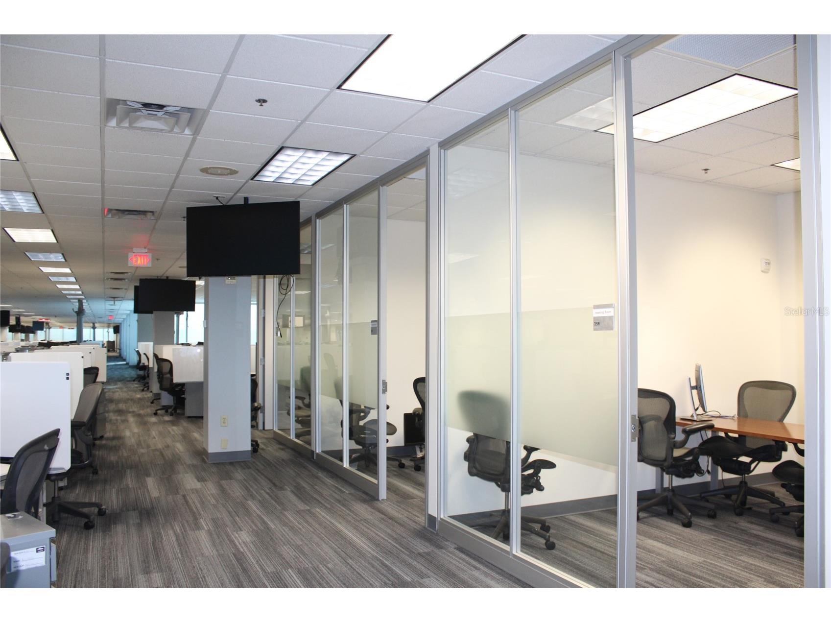 6550 W Hillsborough Avenue Tampa FL 33634 TB8490633 image3