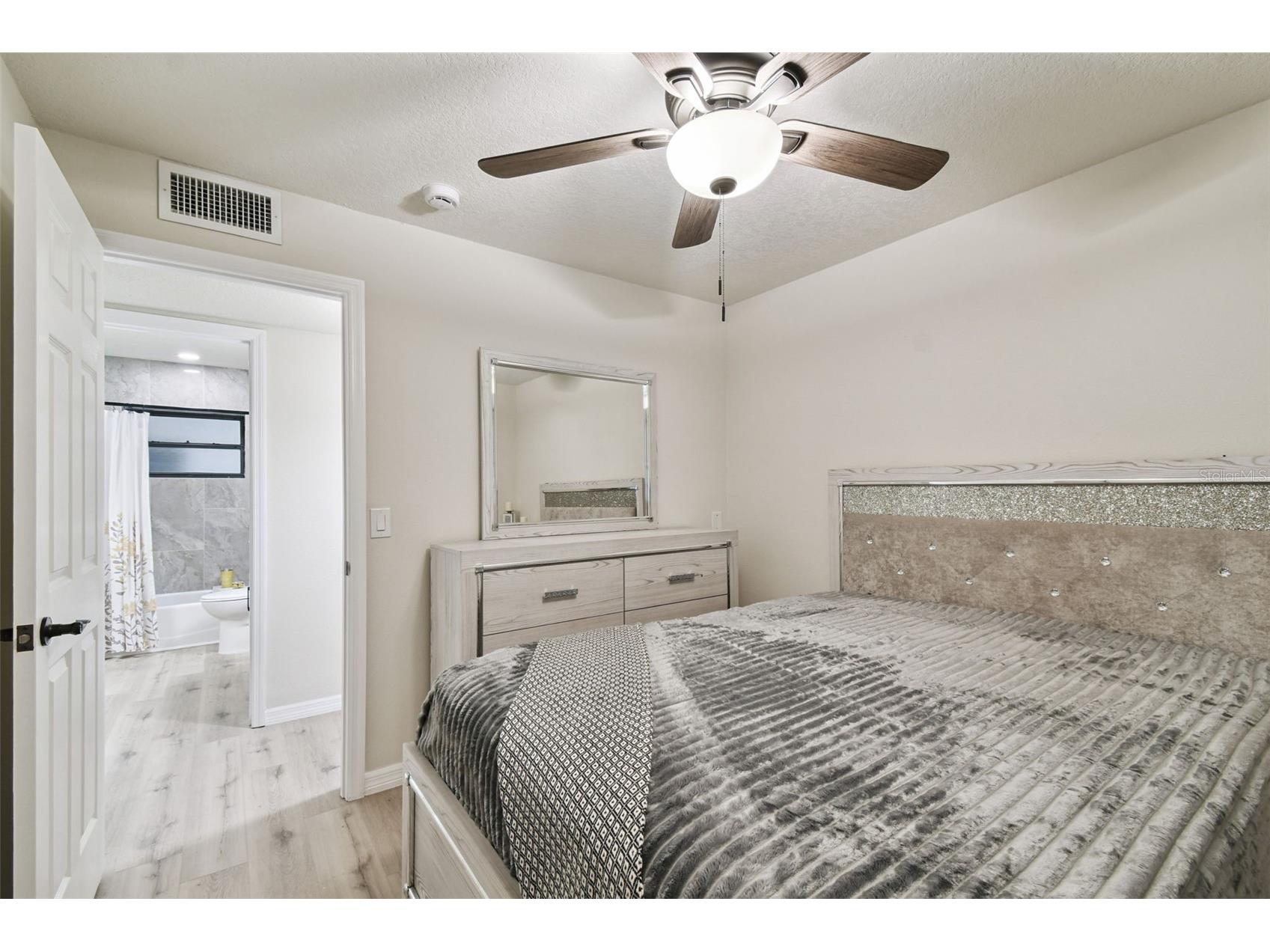 6551 S West Shore Circle Tampa FL 33616 TB8516713 image15