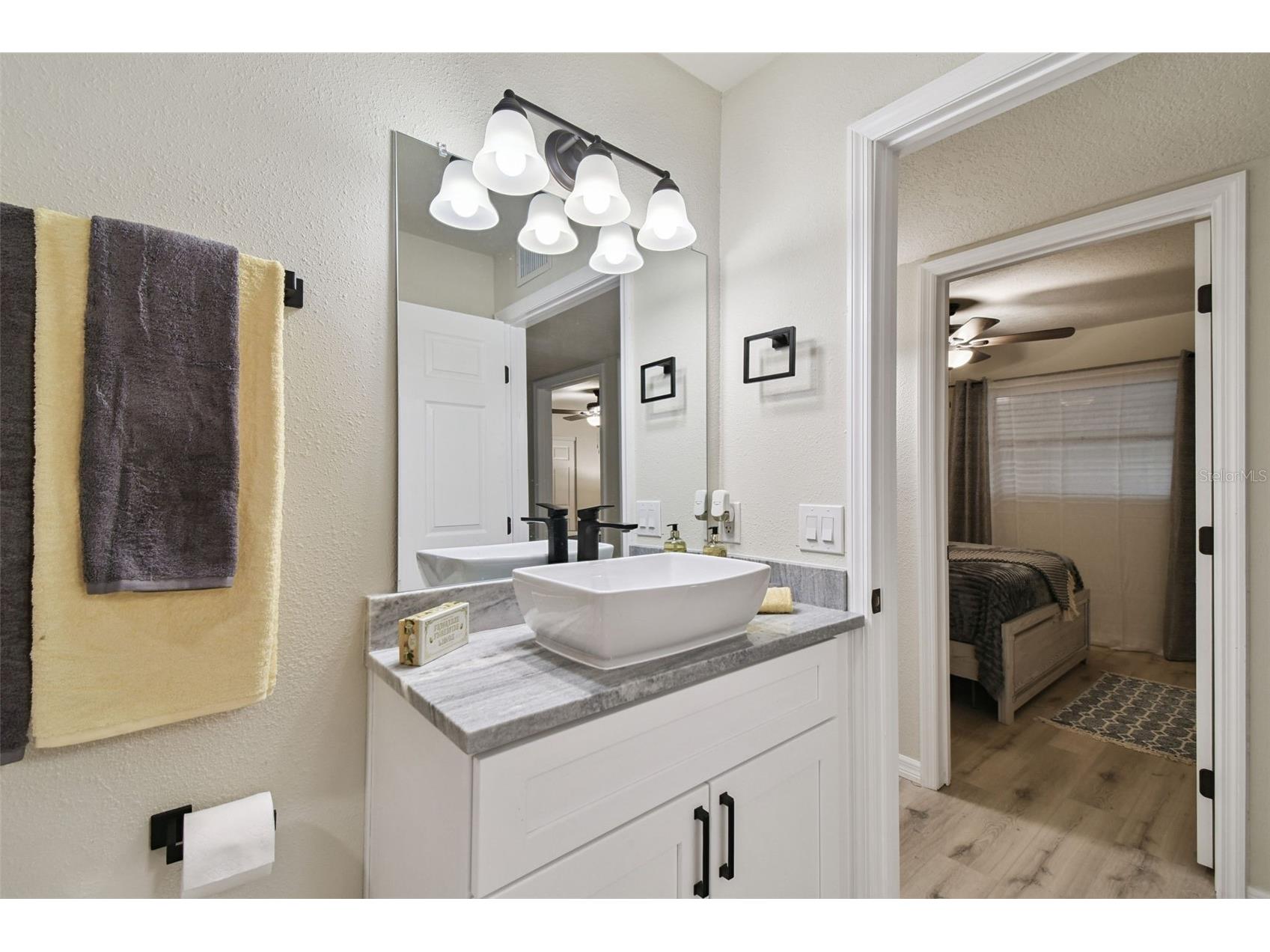 6551 S West Shore Circle Tampa FL 33616 TB8516713 image19