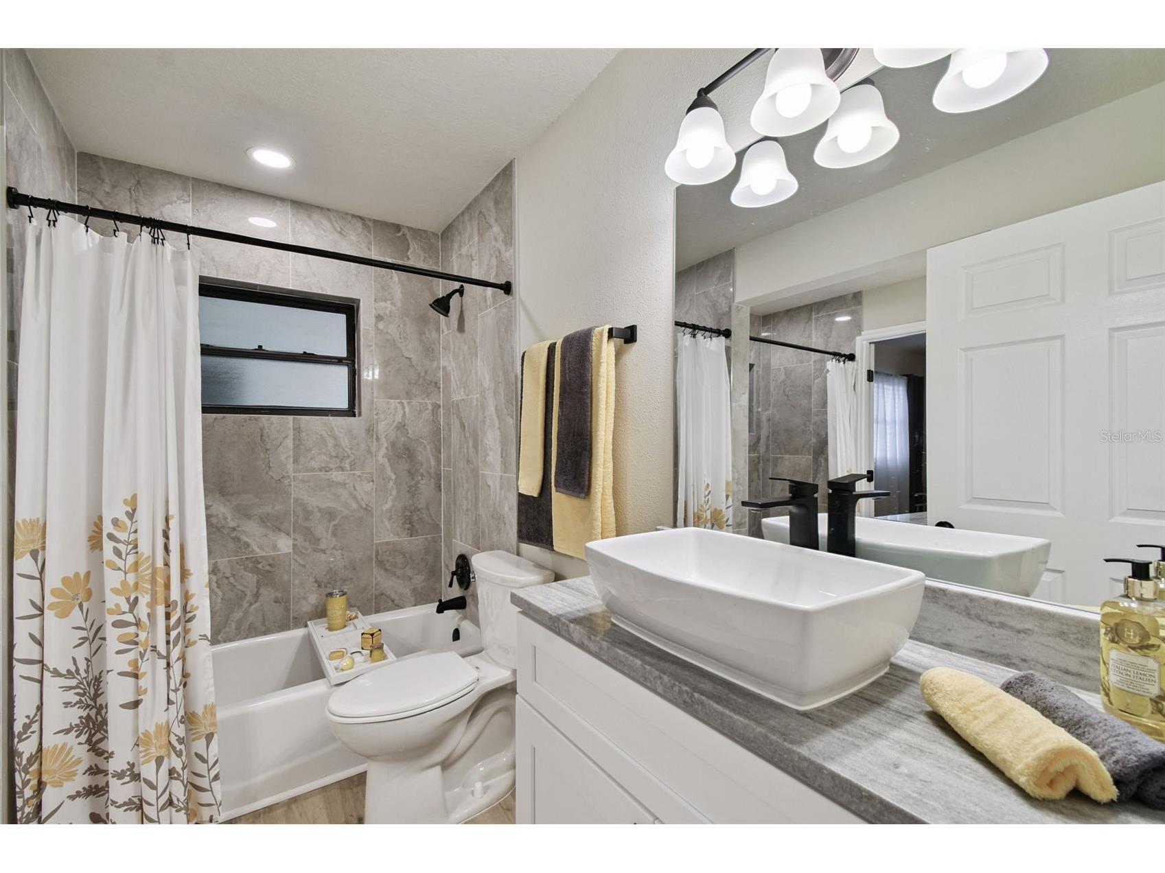 6551 S West Shore Circle Tampa FL 33616 TB8516713 image20