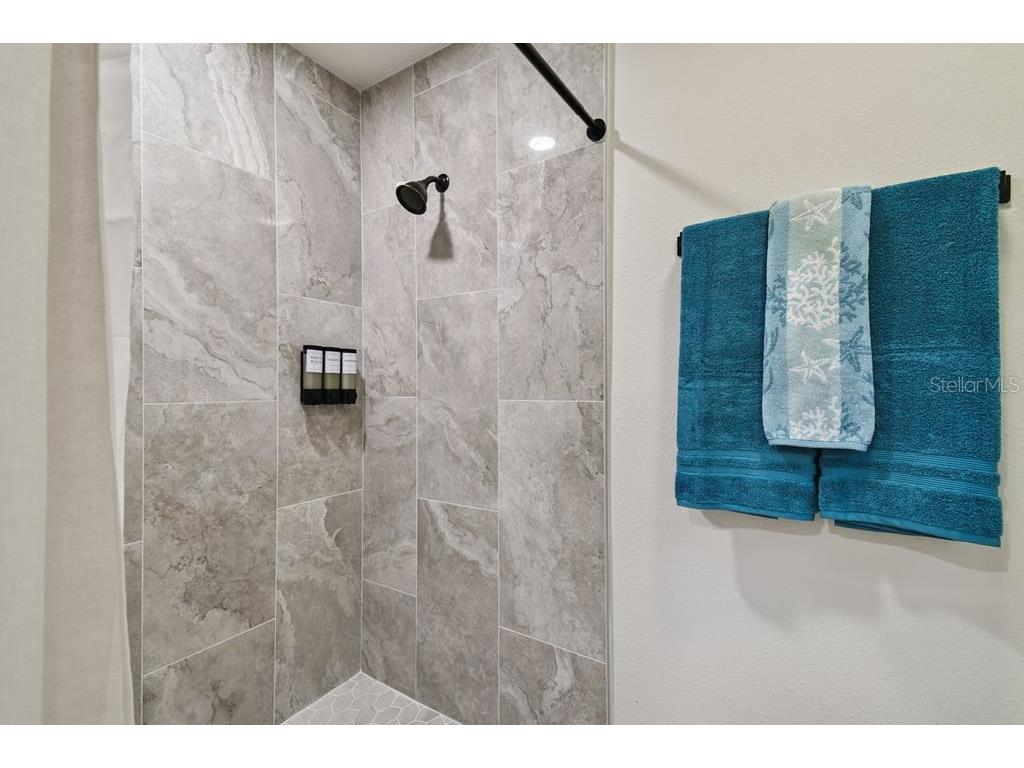 6551 S West Shore Circle Tampa FL 33616 TB8516713 image34