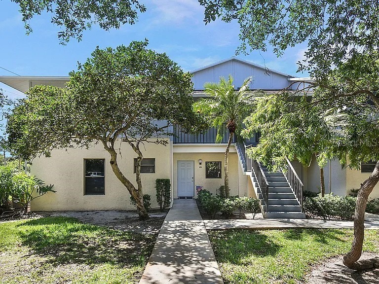 6551 SE Federal Highway #203 Stuart FL 34997 J993551 image1