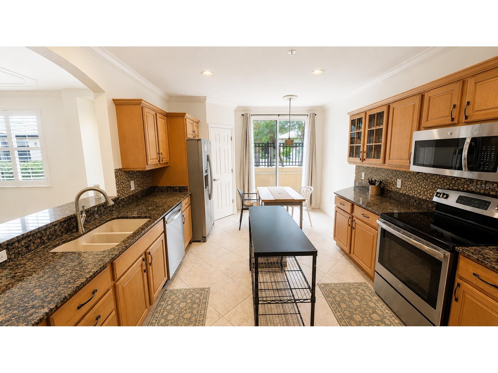 6552 Moorings Point Circle #102 Lakewood Ranch FL 34202 A4697549 image10