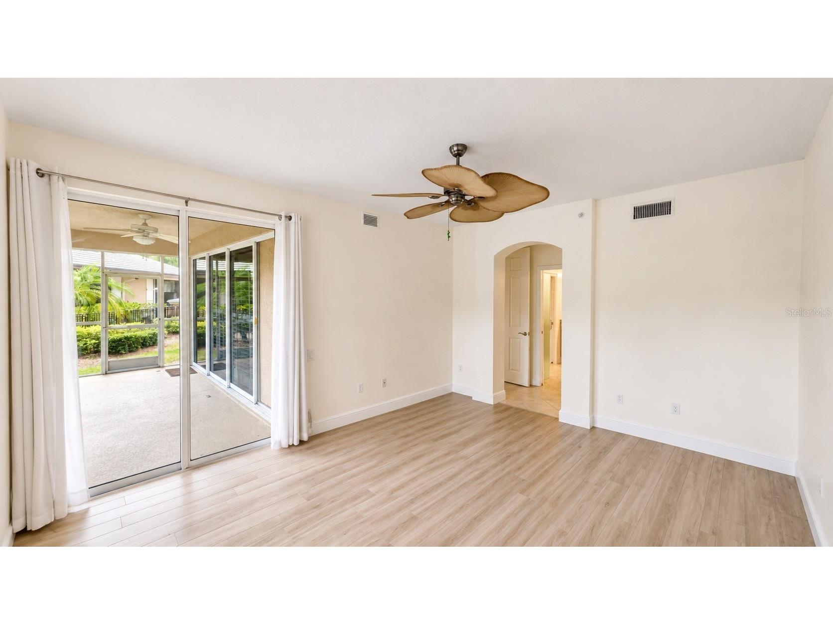 6552 Moorings Point Circle #102 Lakewood Ranch FL 34202 A4697549 image17