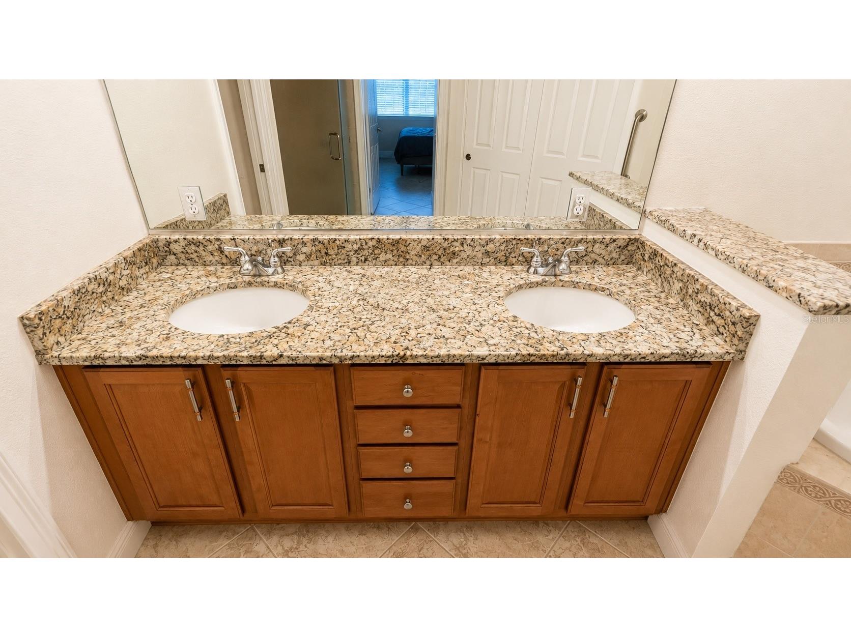 6552 Moorings Point Circle #102 Lakewood Ranch FL 34202 A4697549 image19