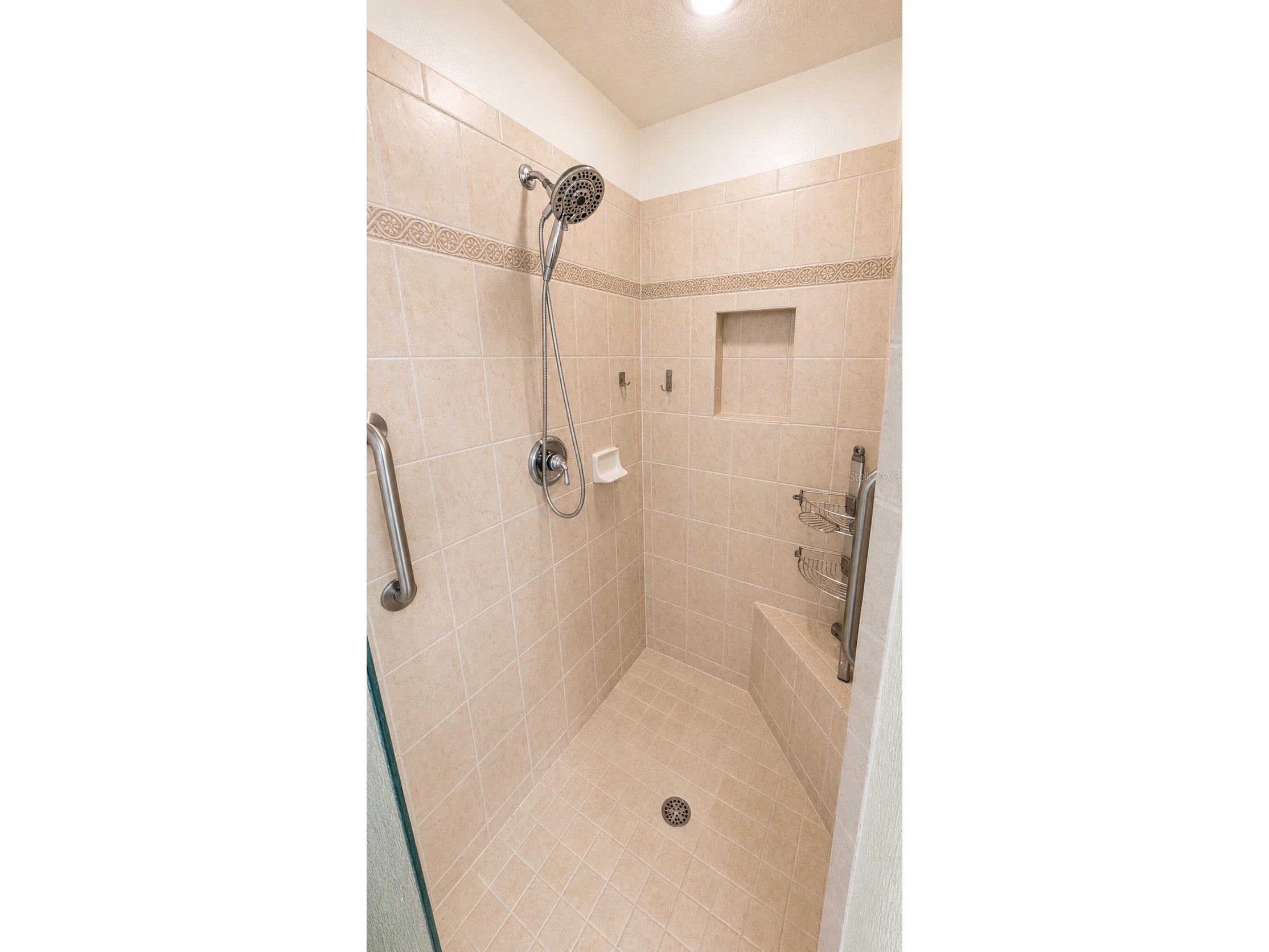 6552 Moorings Point Circle #102 Lakewood Ranch FL 34202 A4697549 image21