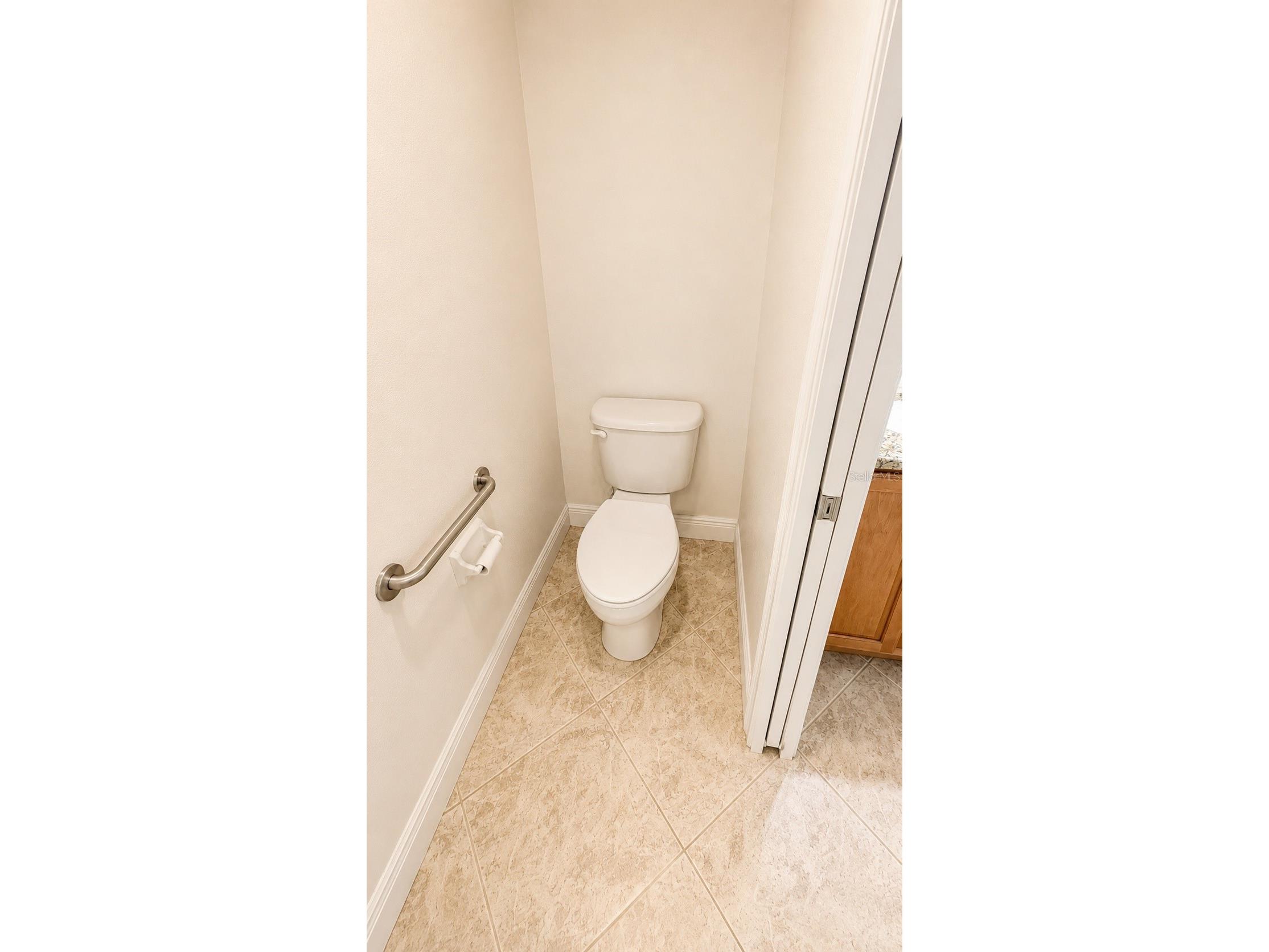 6552 Moorings Point Circle #102 Lakewood Ranch FL 34202 A4697549 image23