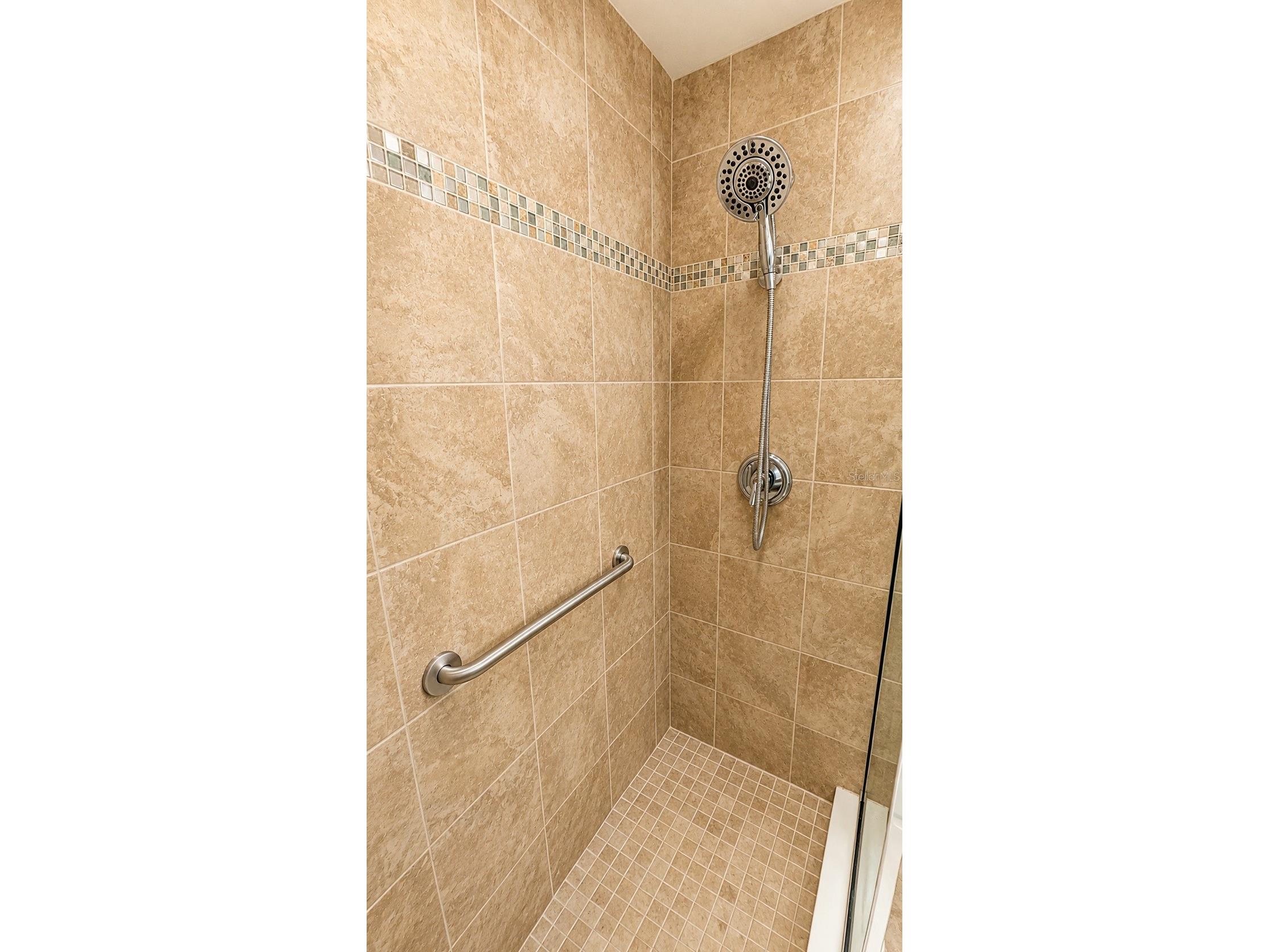 6552 Moorings Point Circle #102 Lakewood Ranch FL 34202 A4697549 image34