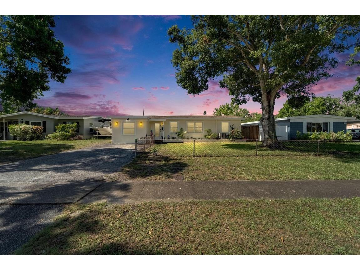 6554 34th Avenue N Saint Petersburg FL 33710 TB8395399 image1