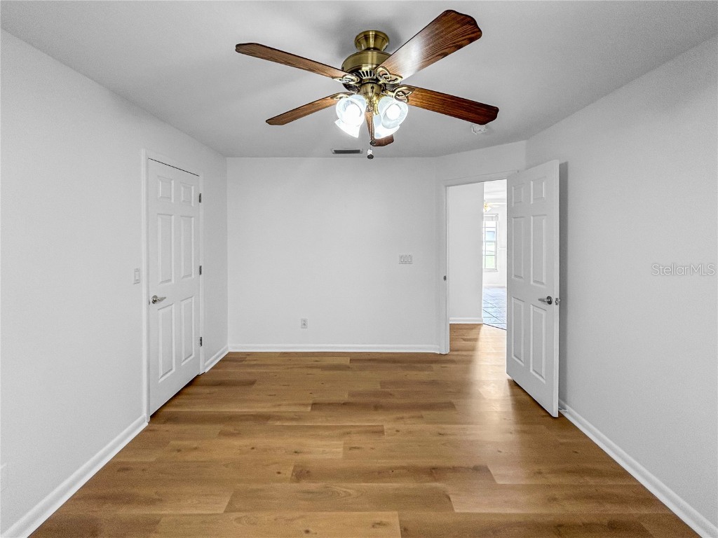 6554 Gentle Ben Circle Wesley Chapel FL 33544 OM710964 image33