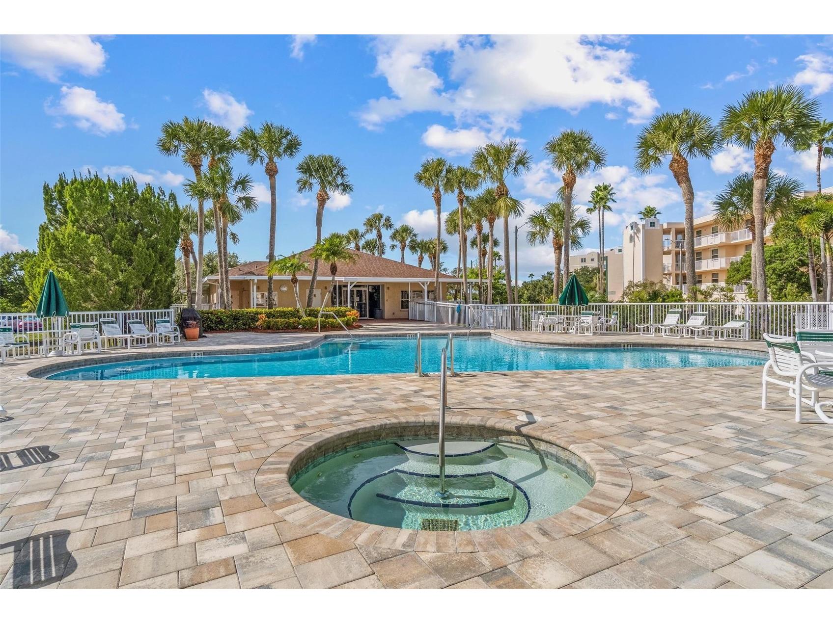 6555 99th Way N #20F Saint Petersburg FL 33708 - LONG BAYOU TB8464066 image34