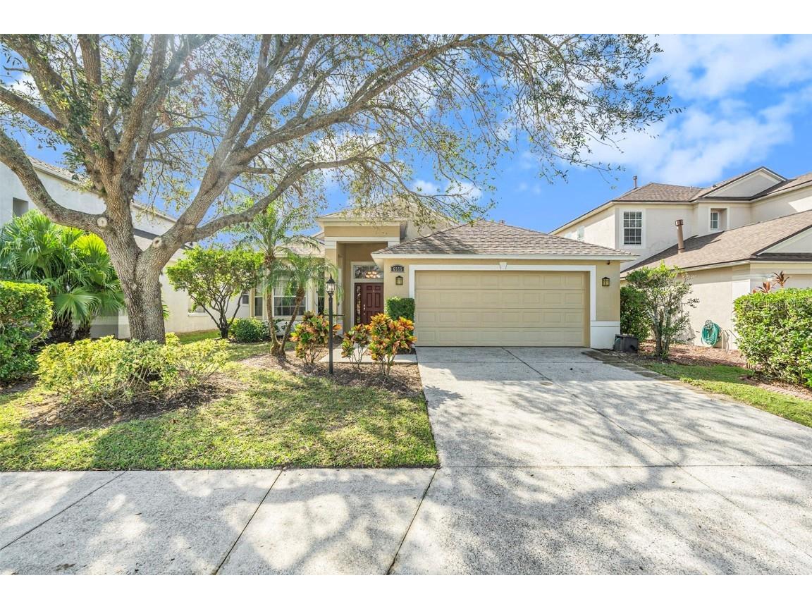 6555 Blue Grosbeak Circle Lakewood Ranch FL 34202 A4627889 image1