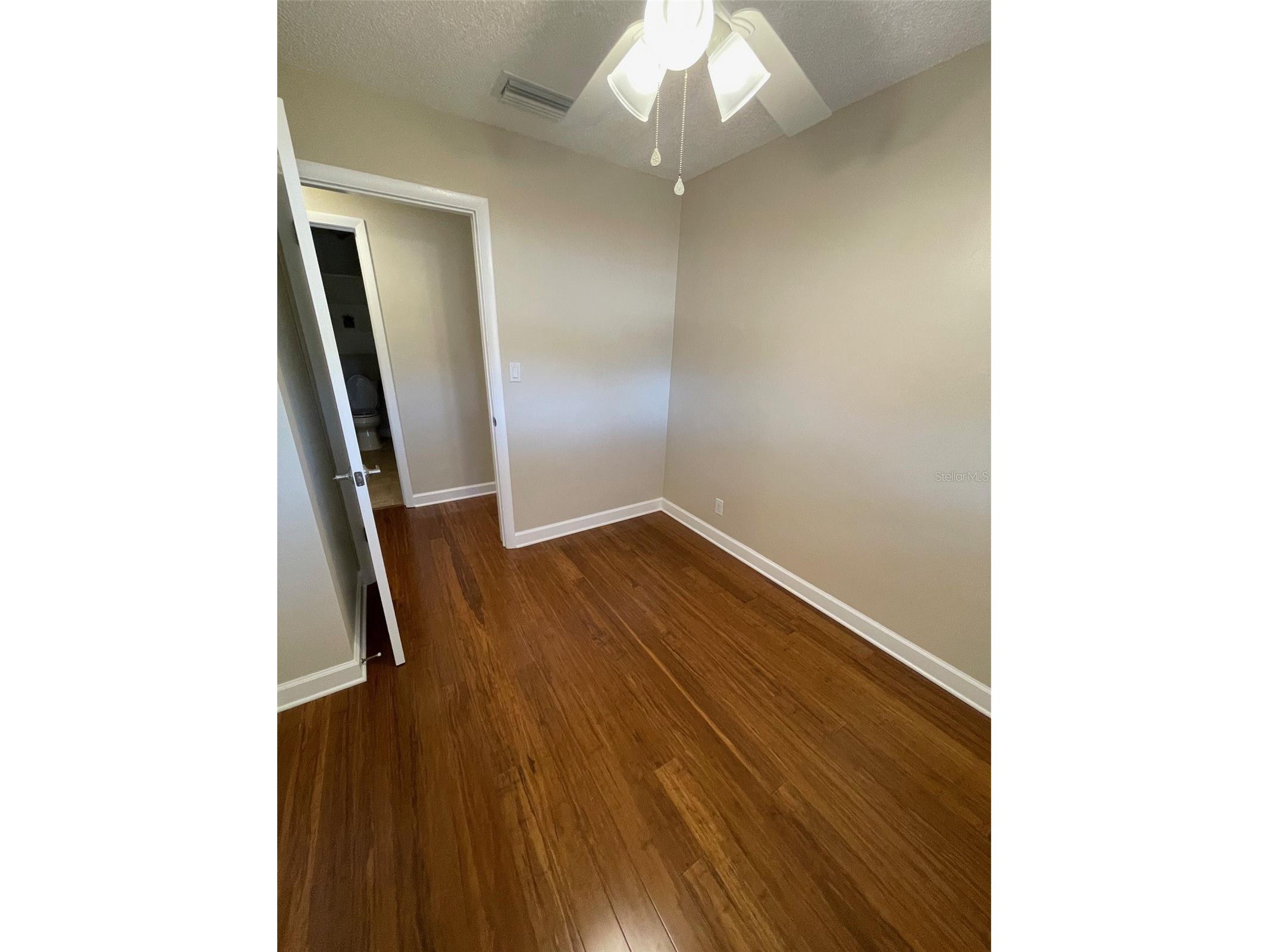 6556 27th Street N Saint Petersburg FL 33702 TB8481947 image21