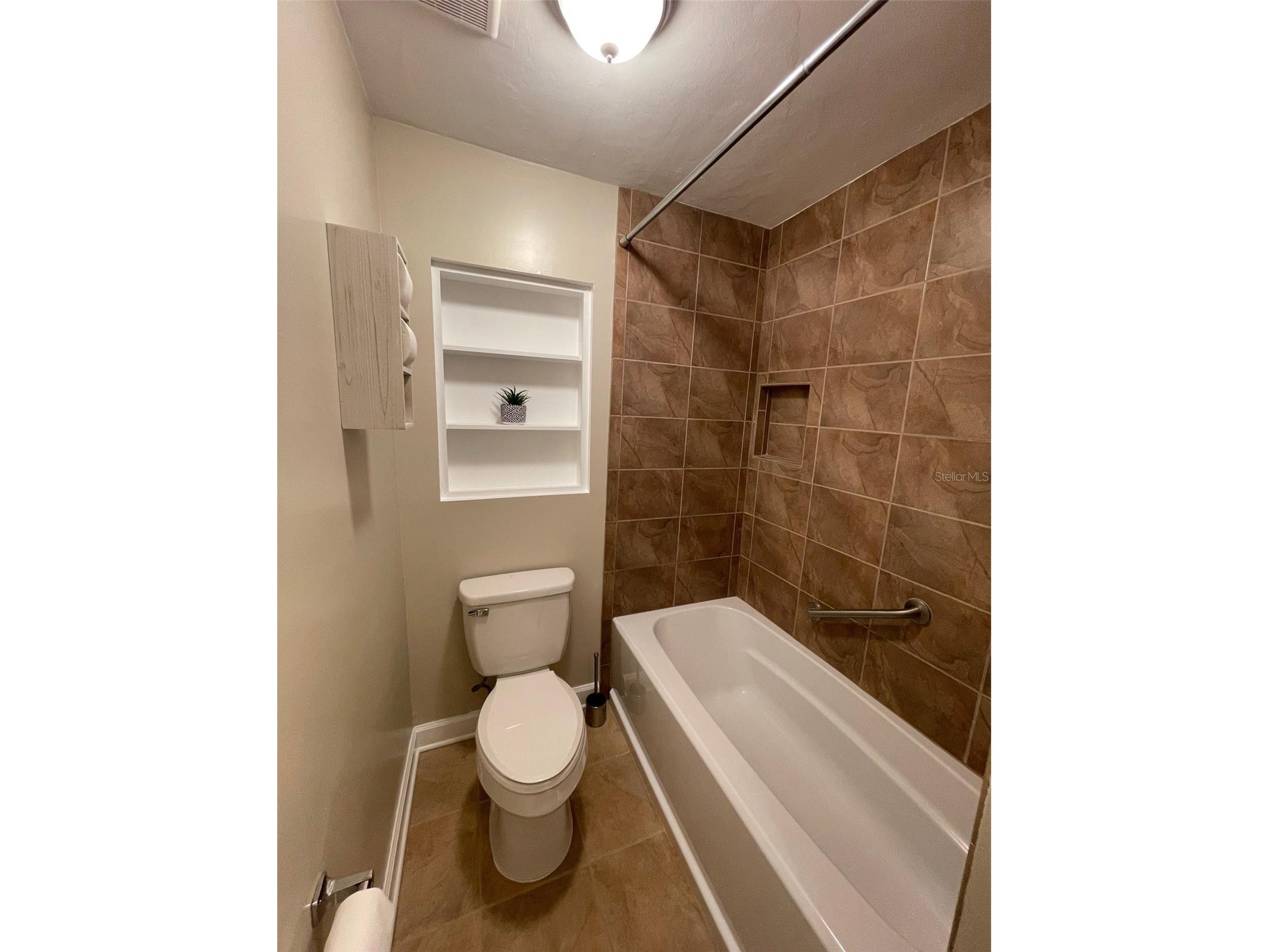 6556 27th Street N Saint Petersburg FL 33702 TB8481947 image26