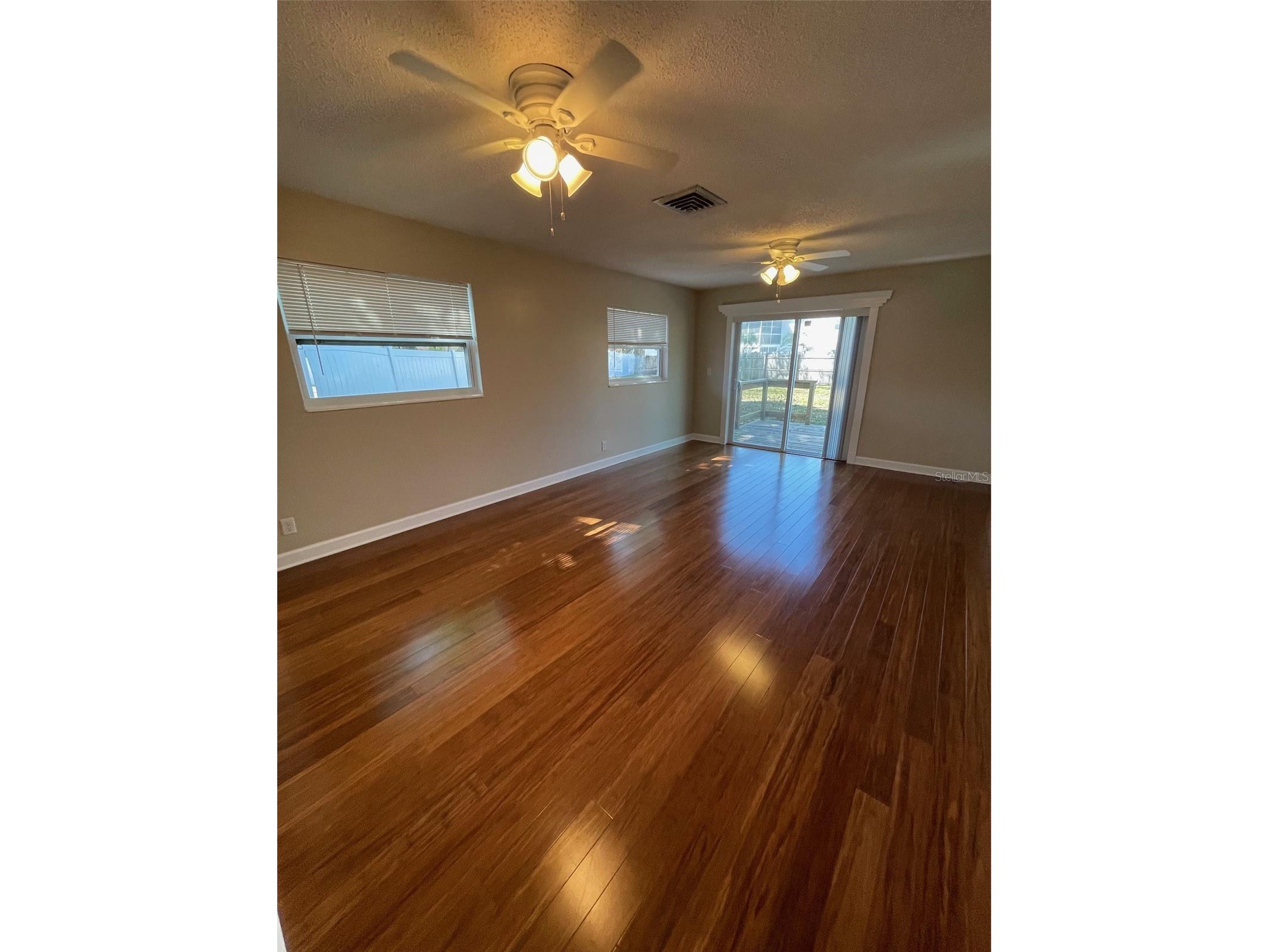 6556 27th Street N Saint Petersburg FL 33702 TB8481947 image27