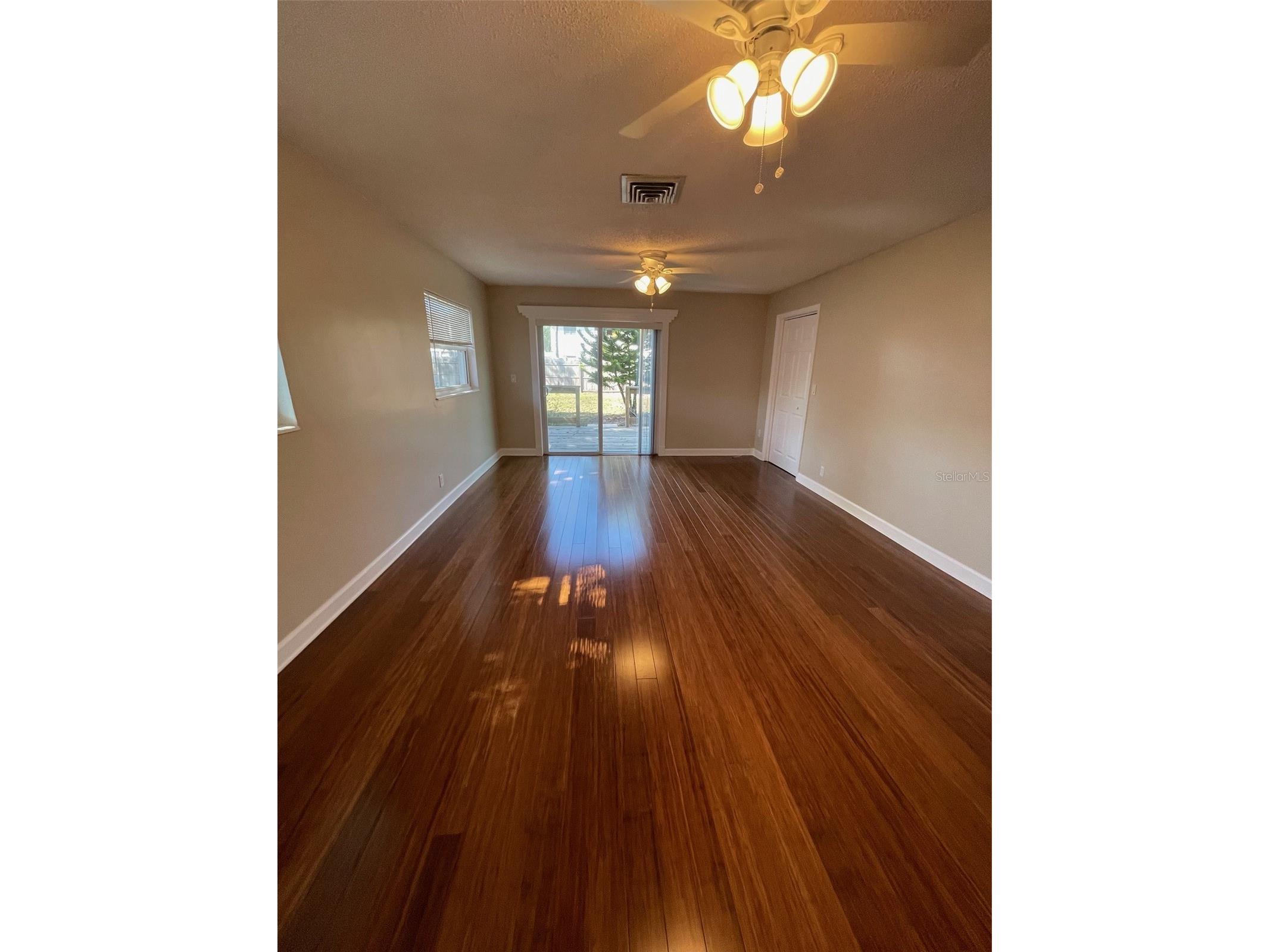 6556 27th Street N Saint Petersburg FL 33702 TB8481947 image28