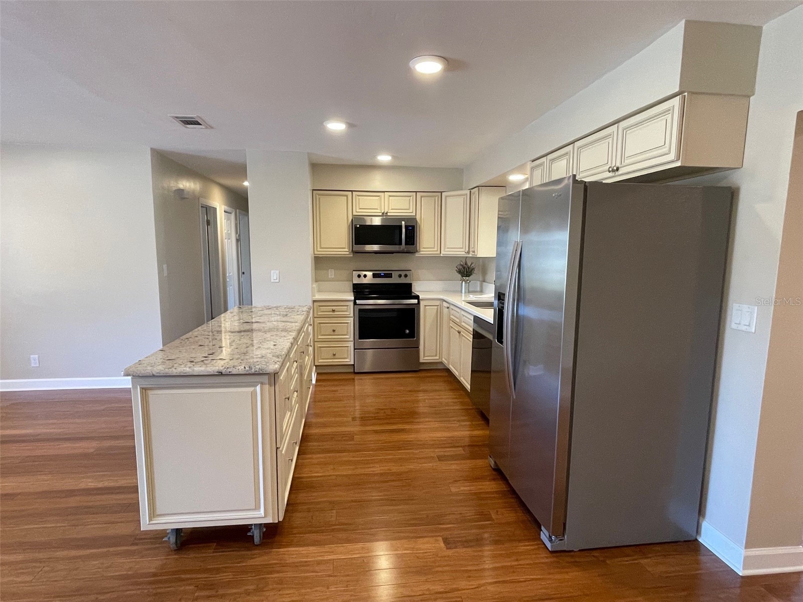 6556 27th Street N Saint Petersburg FL 33702 TB8481947 image6