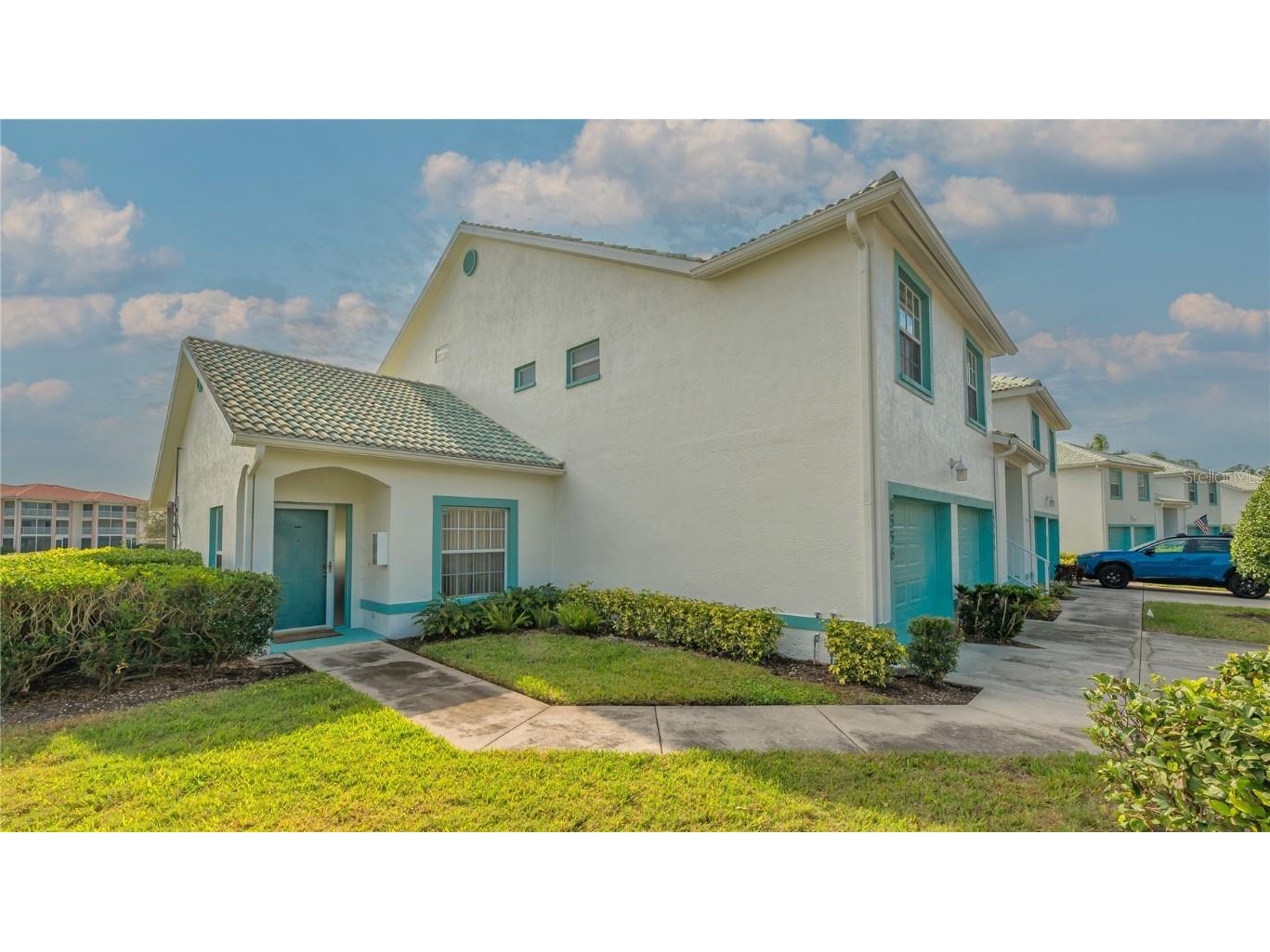 6556 Fairway Gardens Dr Bradenton FL 34203 A4637170 image2