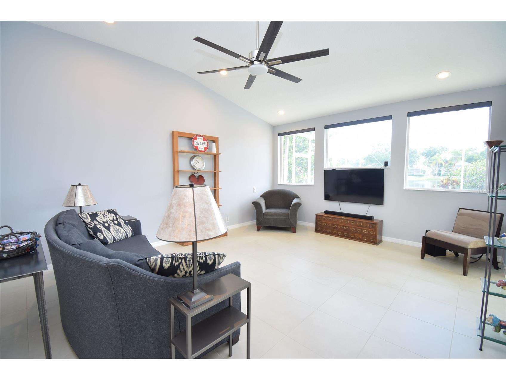 6556 Meandering Way Lakewood Ranch FL 34202 A4692309 image12