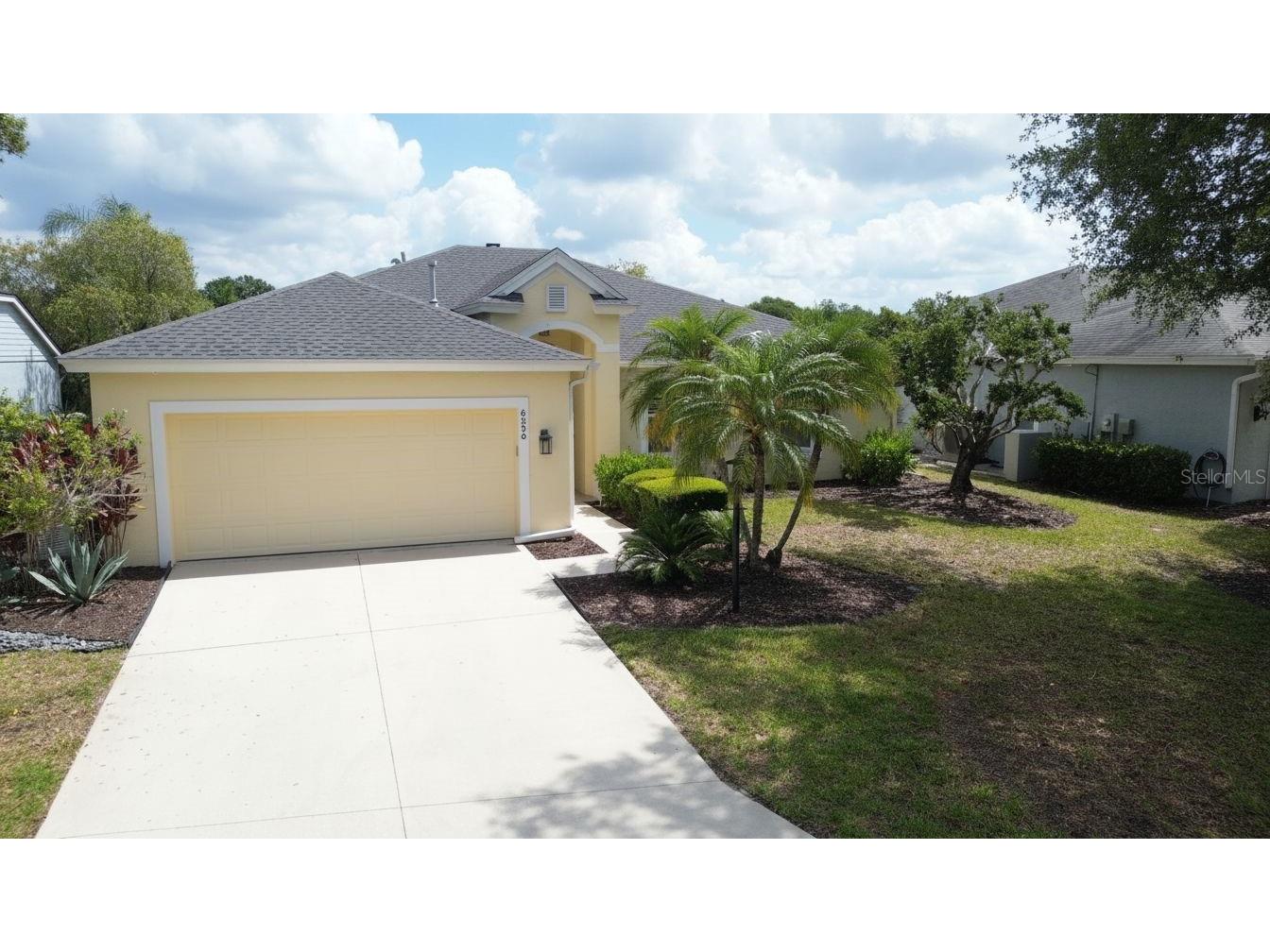 6556 Meandering Way Lakewood Ranch FL 34202 A4692309 image3