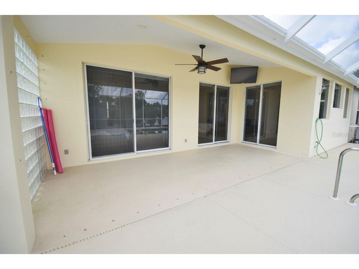 6556 Meandering Way Lakewood Ranch FL 34202 A4692309 image30