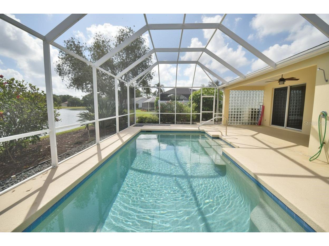 6556 Meandering Way Lakewood Ranch FL 34202 A4692309 image35