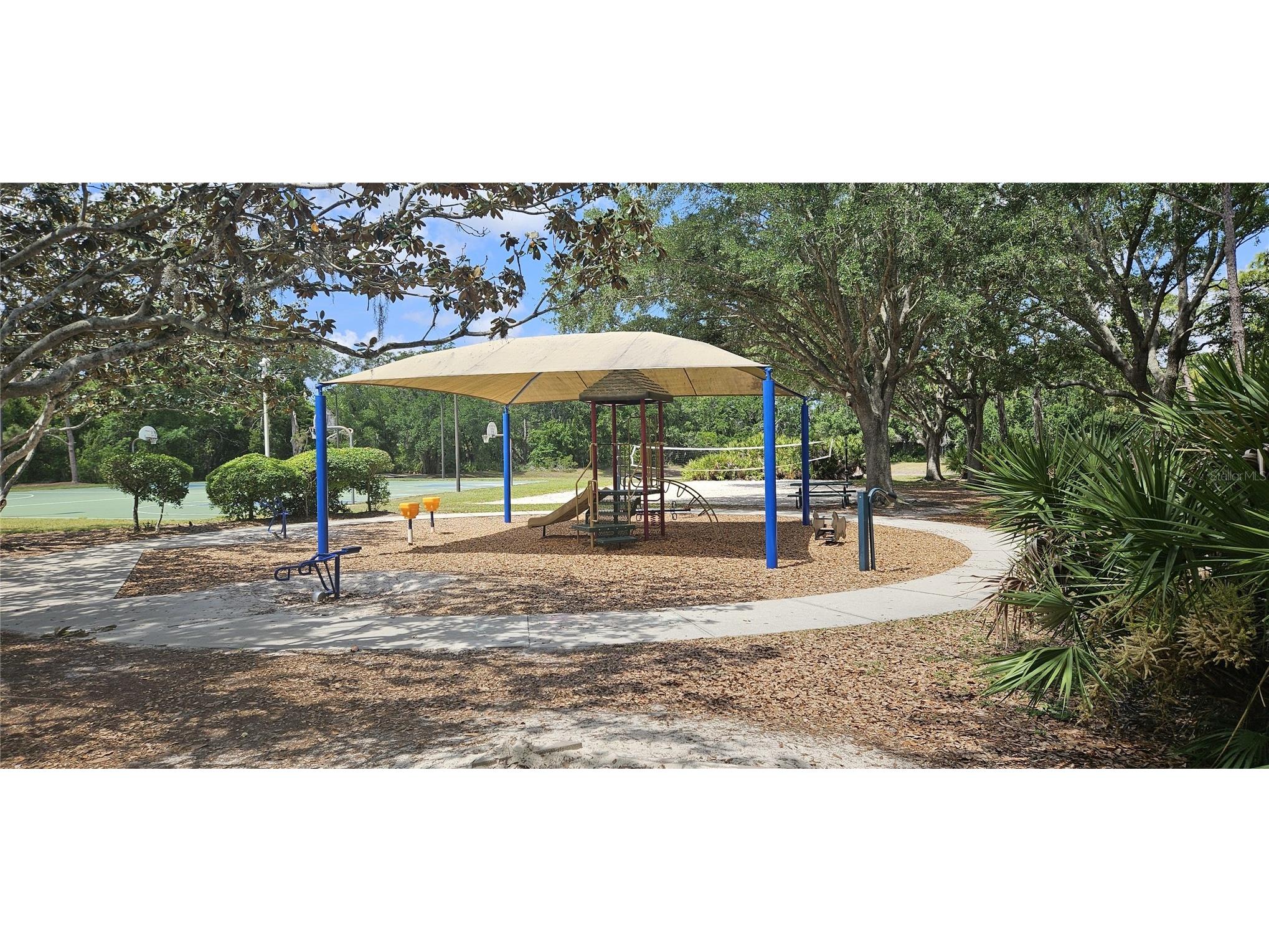 6556 Meandering Way Lakewood Ranch FL 34202 A4692309 image43