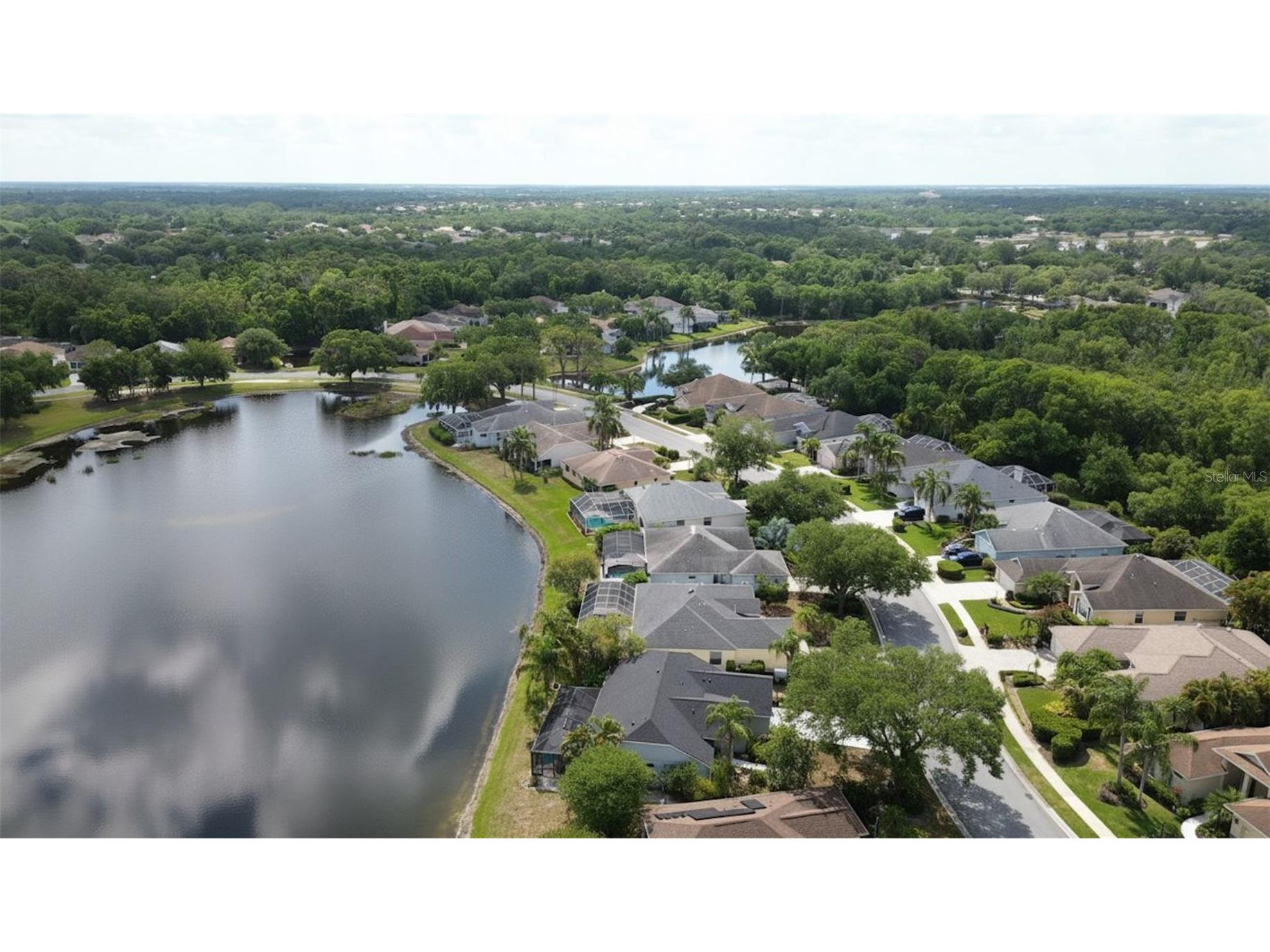 6556 Meandering Way Lakewood Ranch FL 34202 A4692309 image9