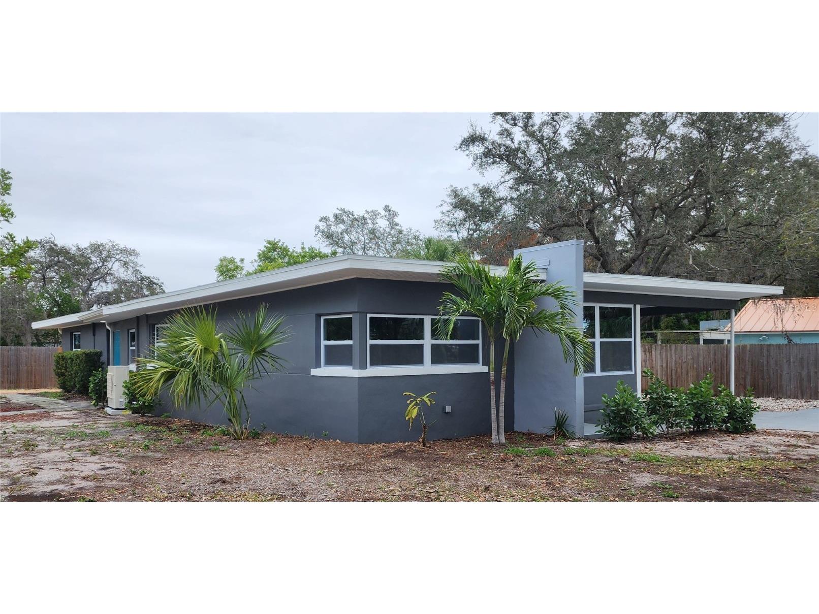 6557 7th Avenue S Saint Petersburg FL 33707 U8223909 image1