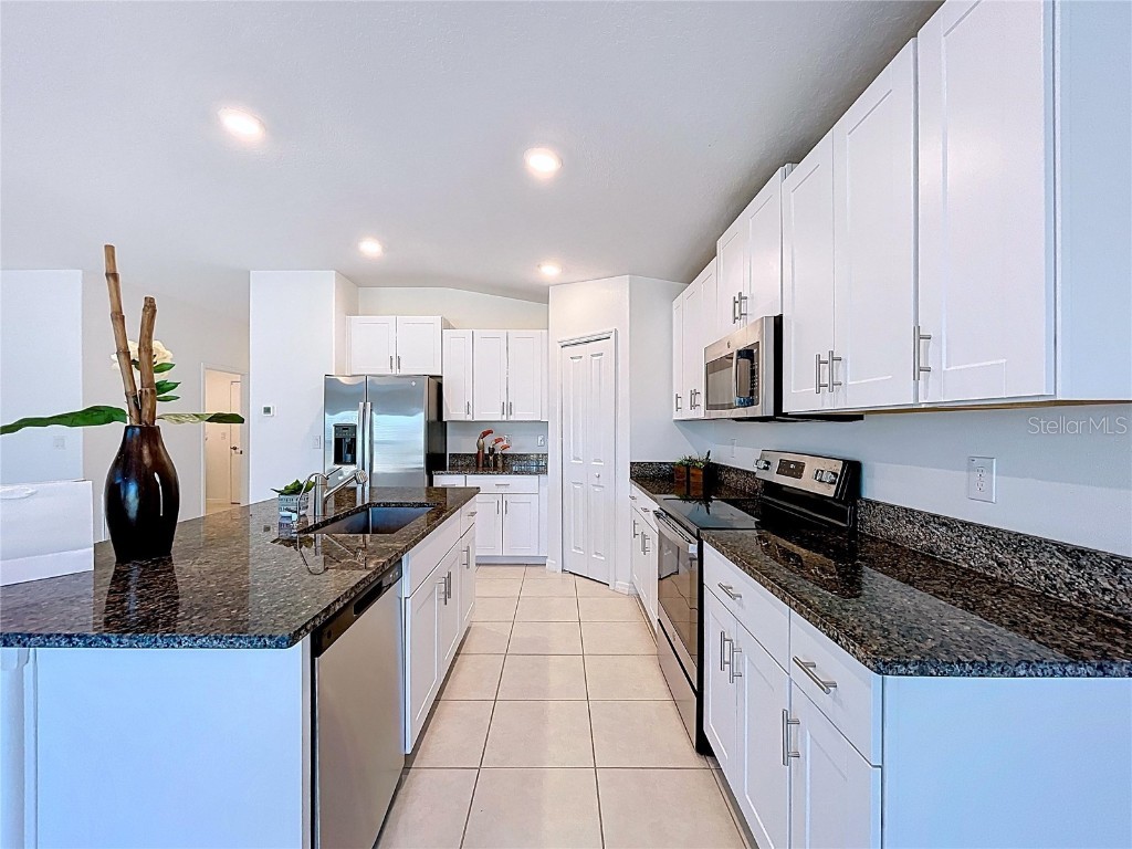 6557 Bar S Bar Trail Zephyrhills FL 33541 TB8454004 image28