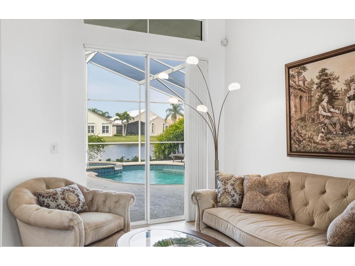 6558 41st Court E Sarasota FL 34243 A4684051 image11