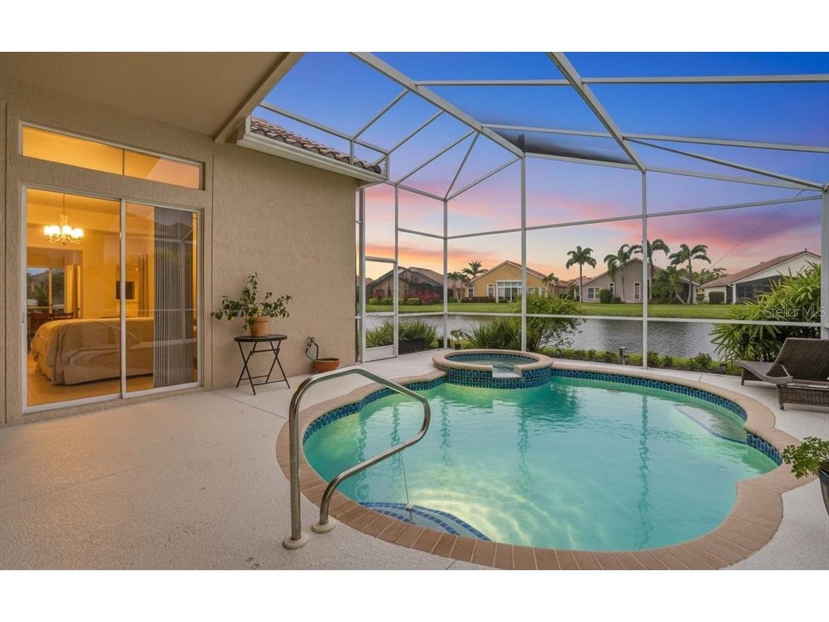 6558 41st Court E Sarasota FL 34243 A4684051 image3