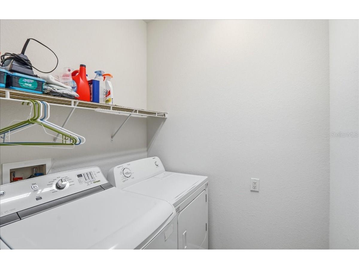 6558 41st Court E Sarasota FL 34243 A4684051 image38