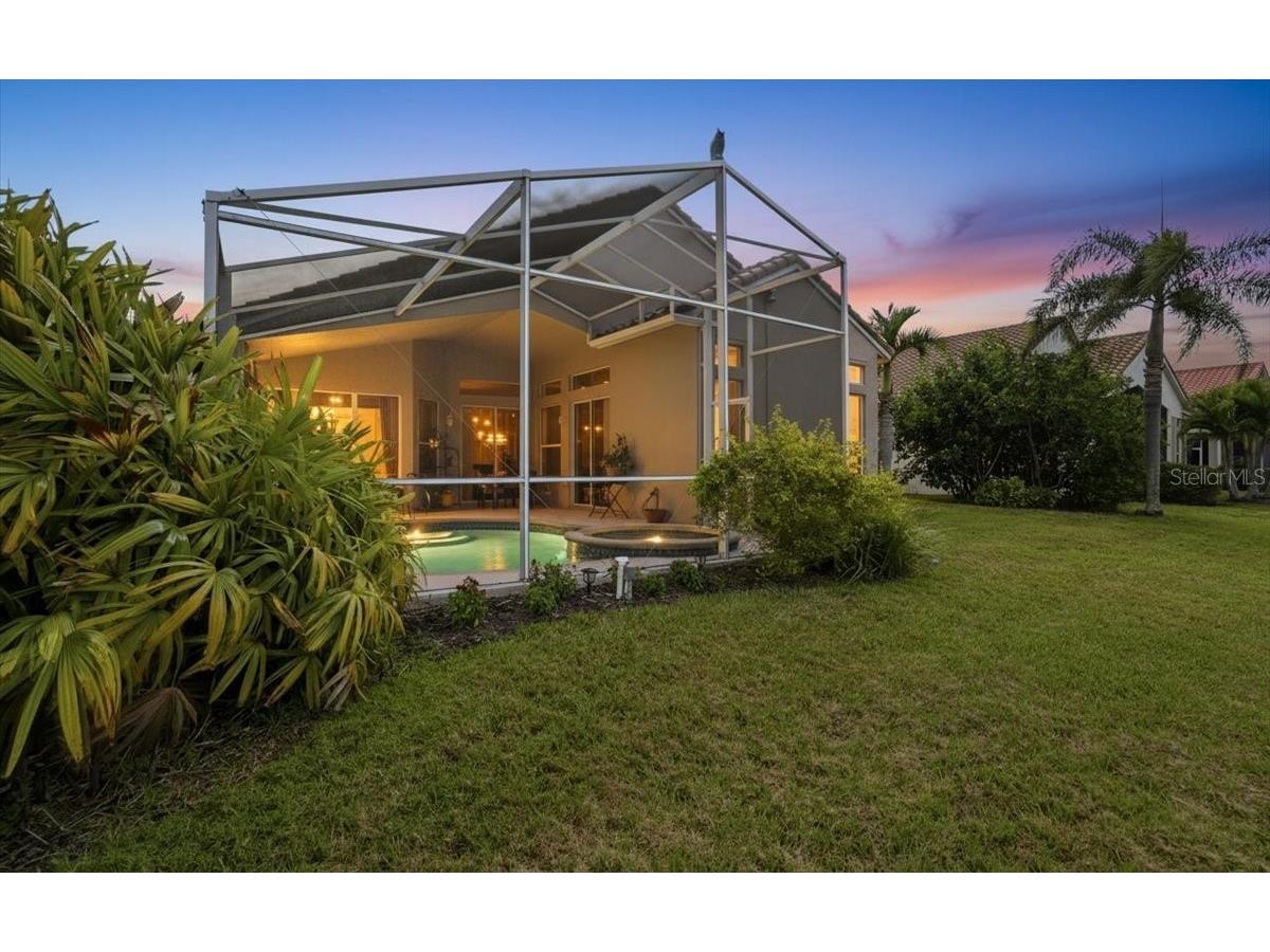 6558 41st Court E Sarasota FL 34243 A4684051 image42